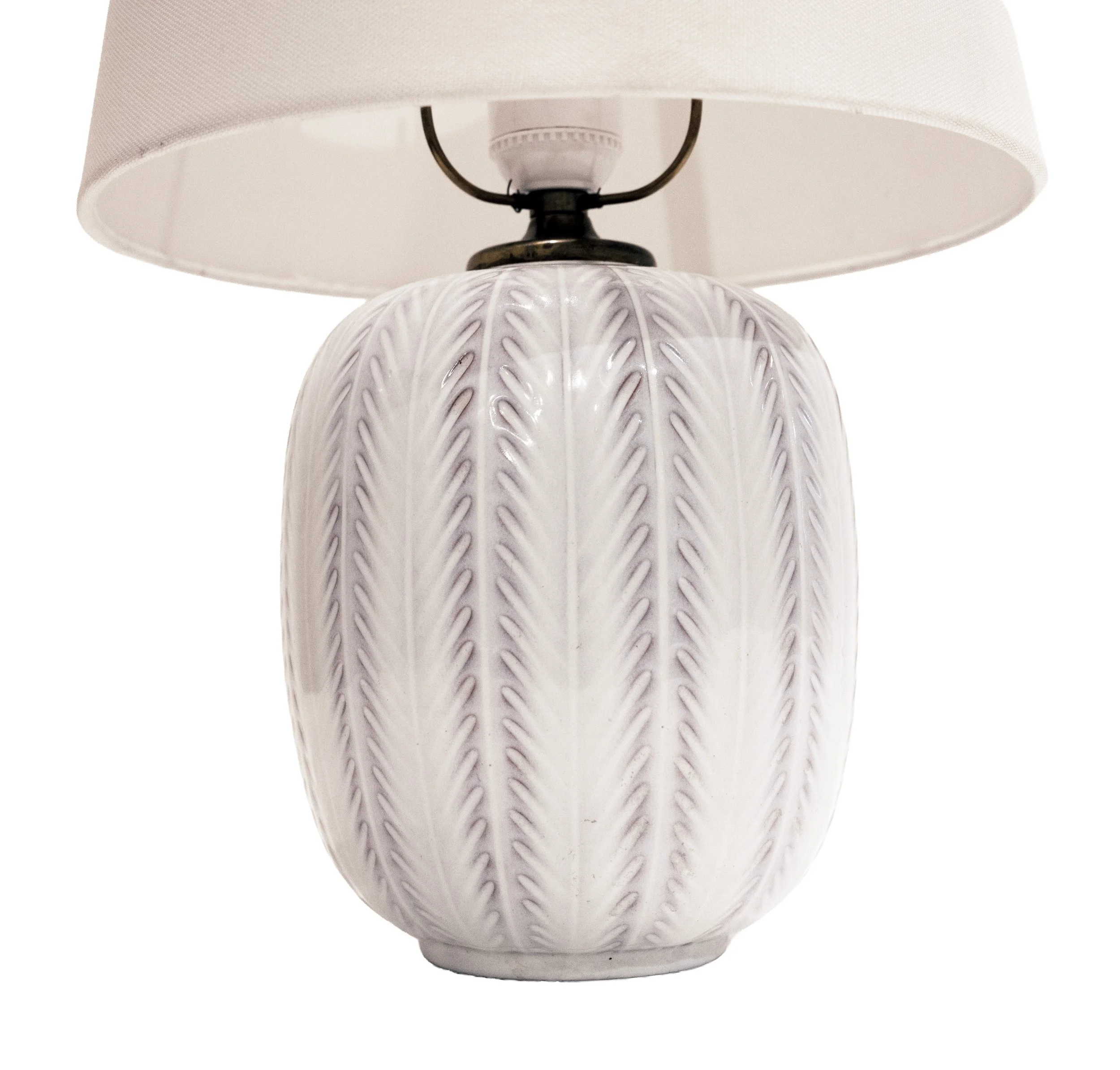 ceramic white table tamp 2.jpg