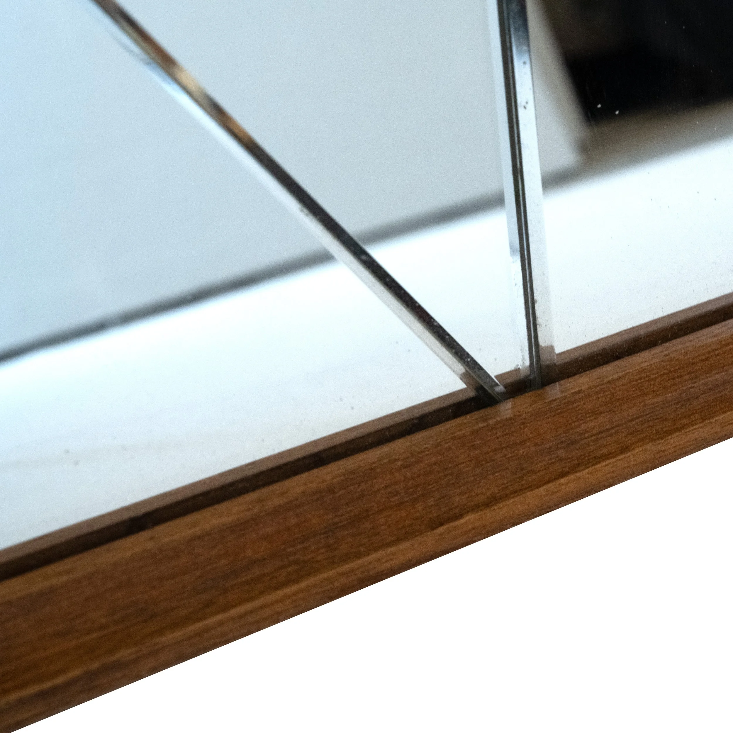 detail-bottom.jpg
