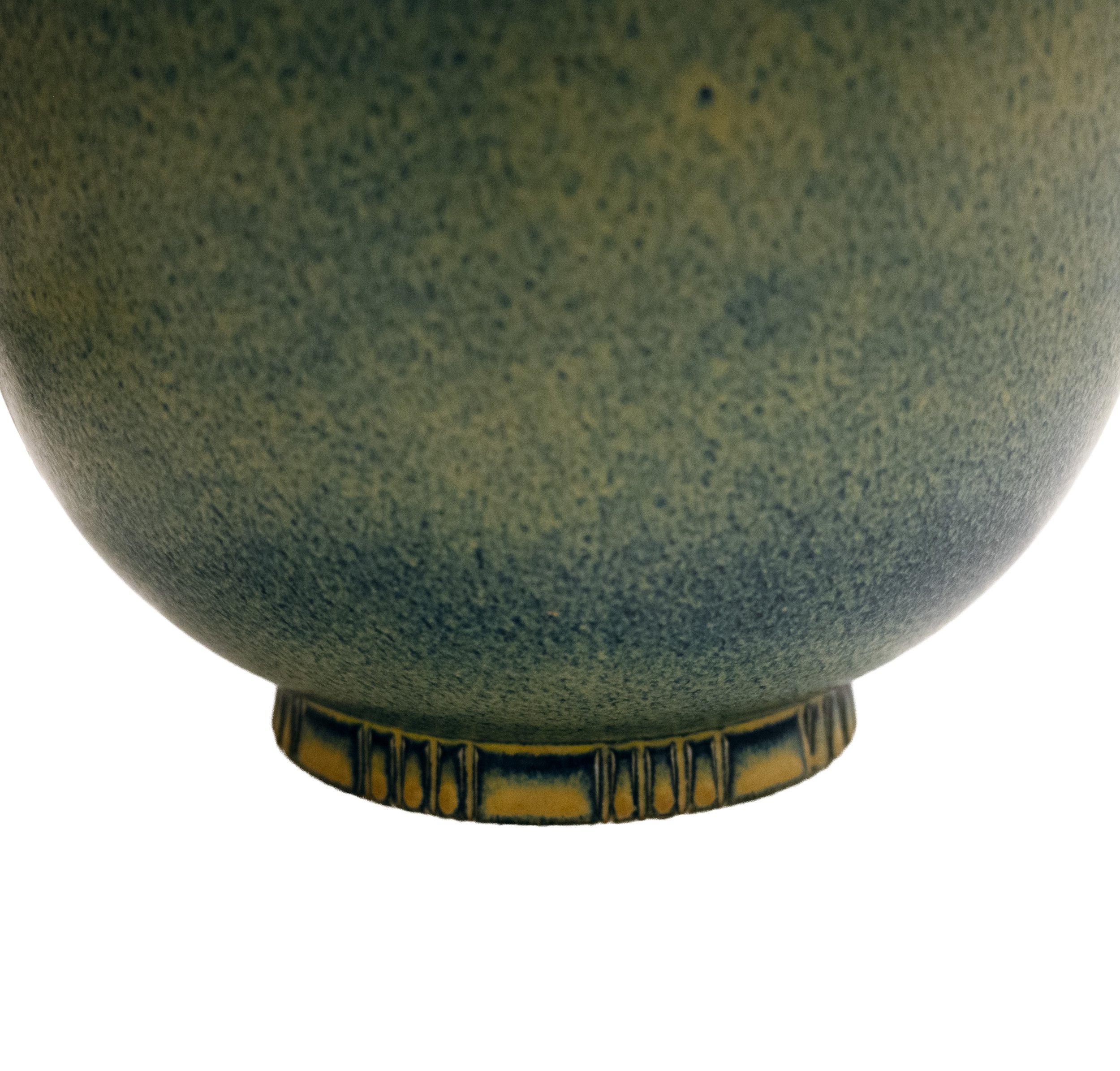 ceramic lamp with leaves 2.jpg