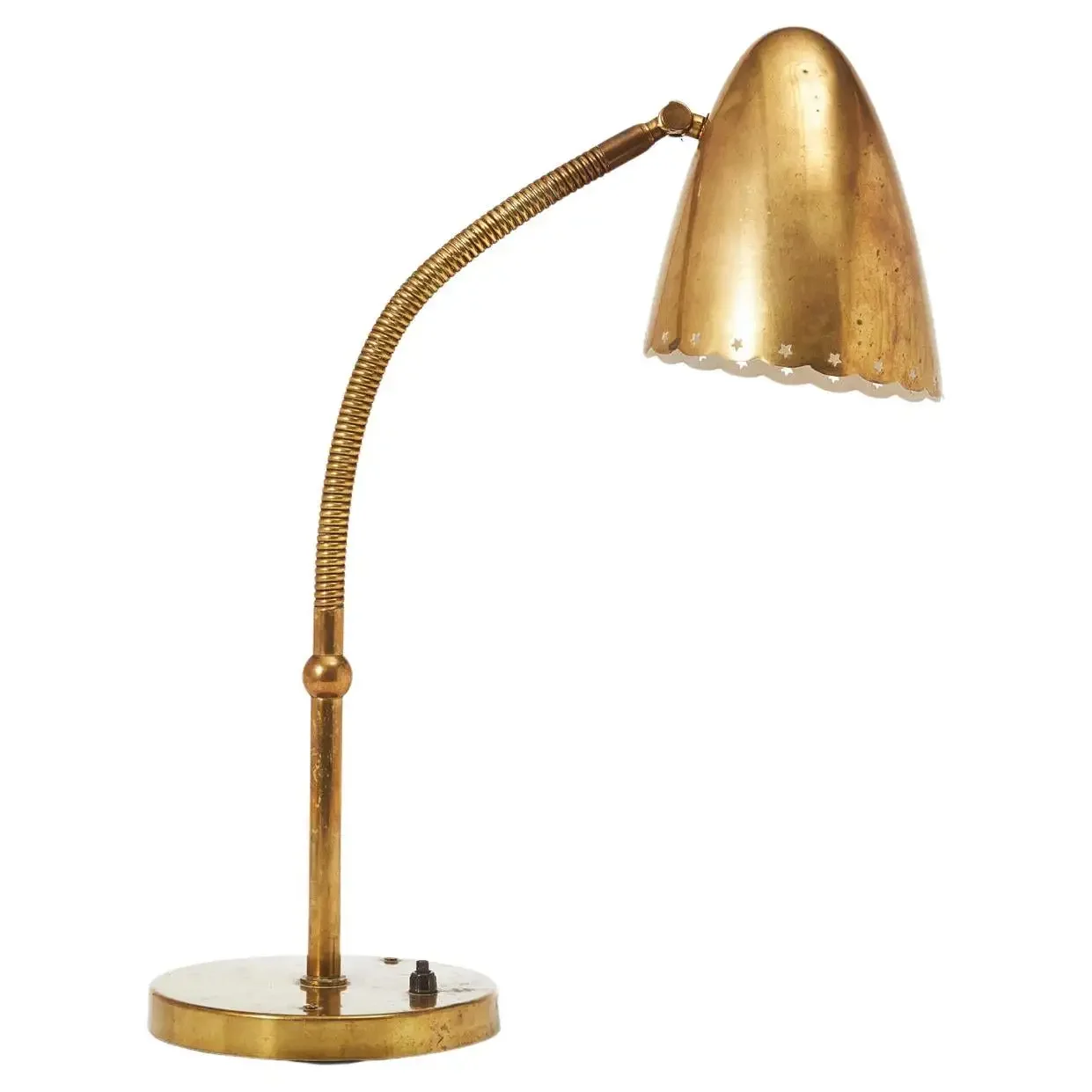 Swedish-Grace-Brass-Table-Lamp-Front.webp