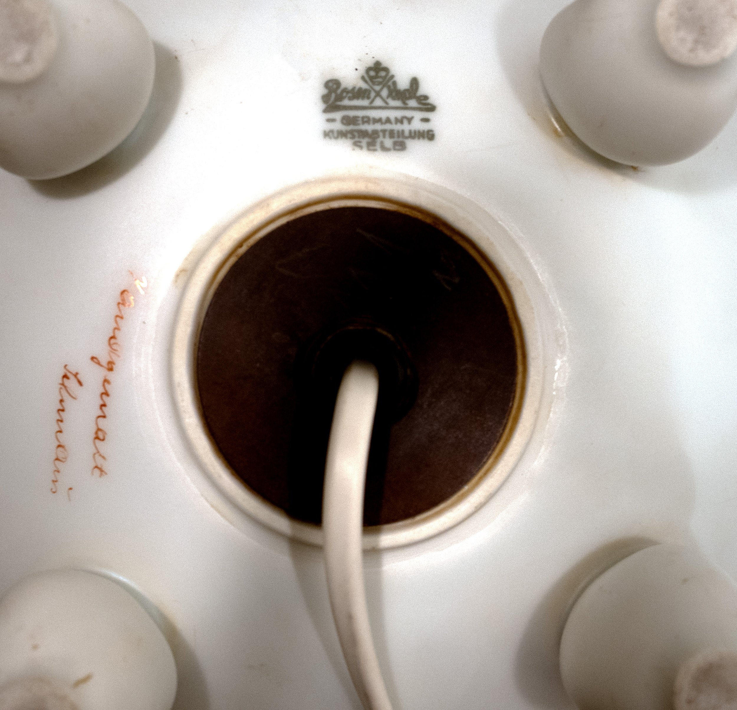 white round floral lamp 5.jpg