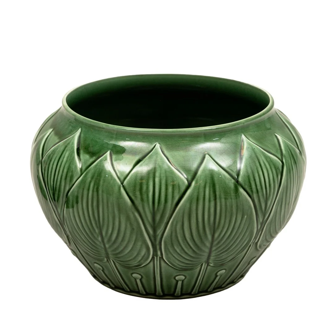 green ceramic pedestal 10.jpg