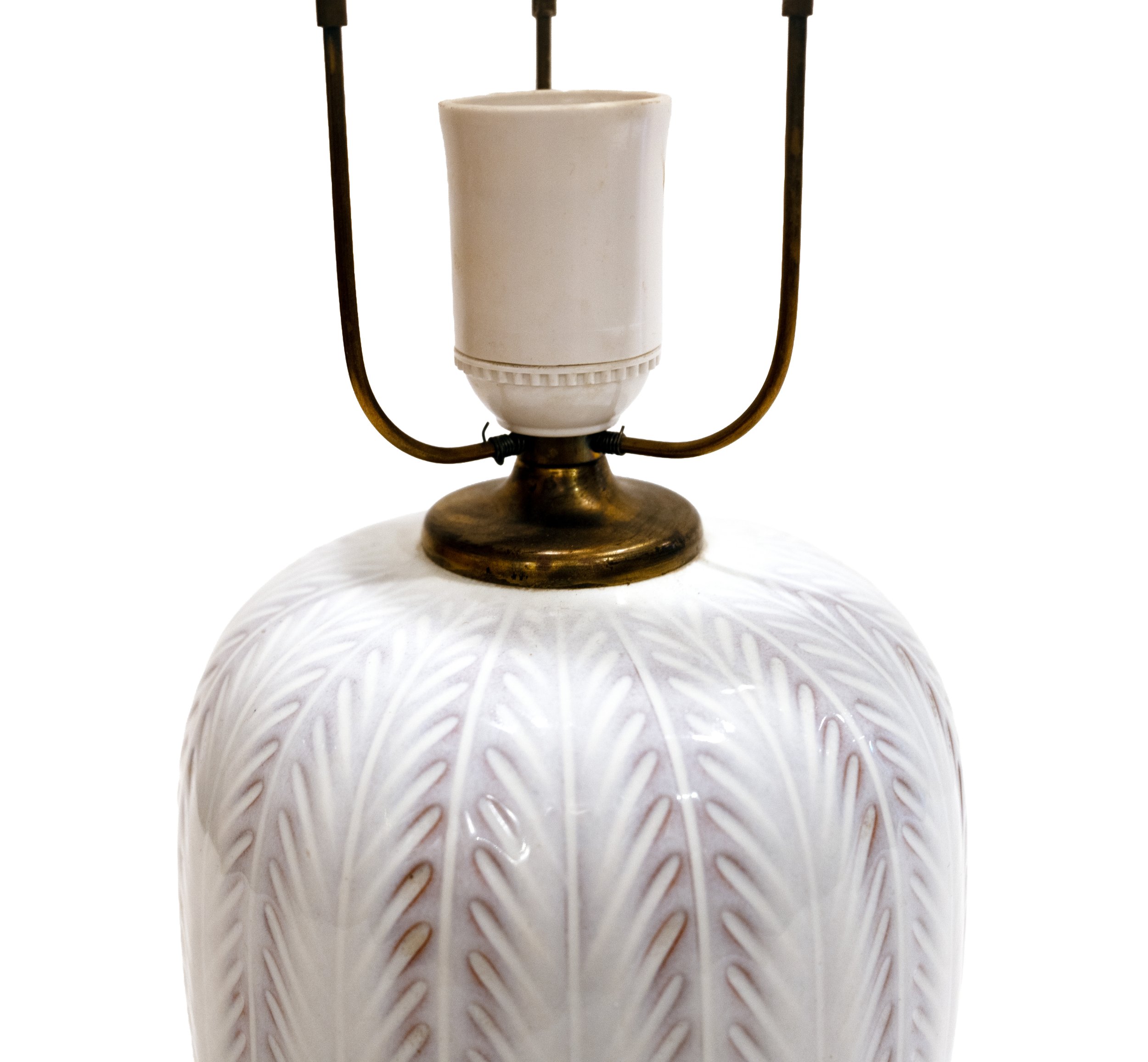 ceramic white table tamp 5.jpg