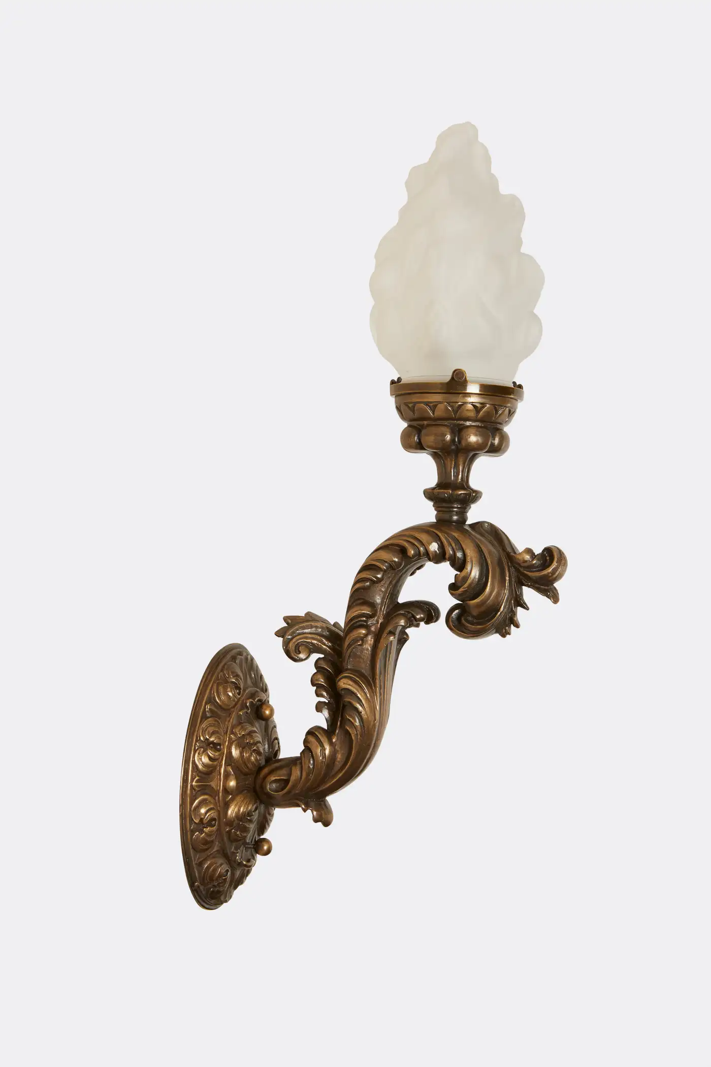 Caldwel_Sconce_det2_master.png