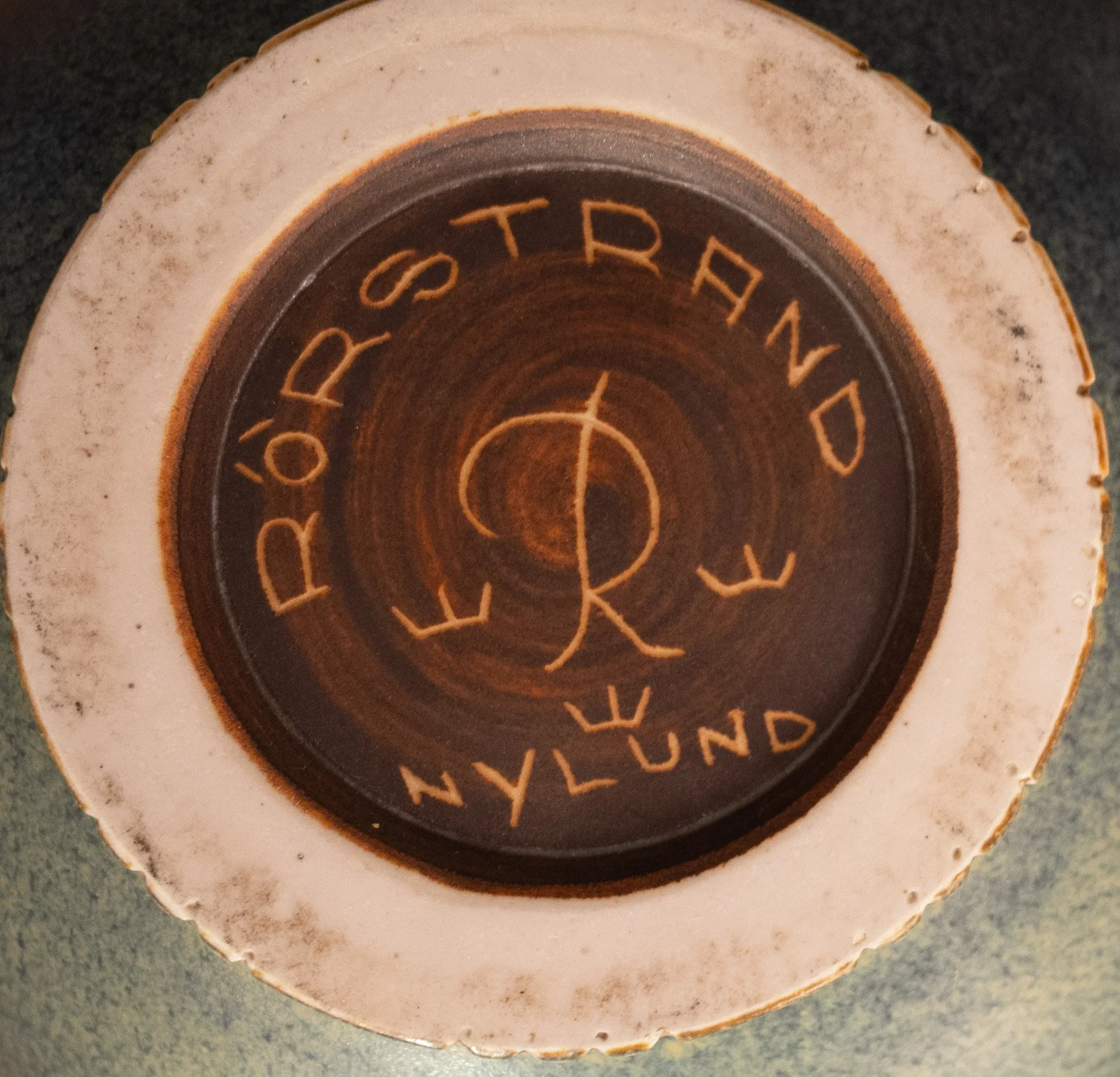 ceramic lamp with leaves 6.jpg