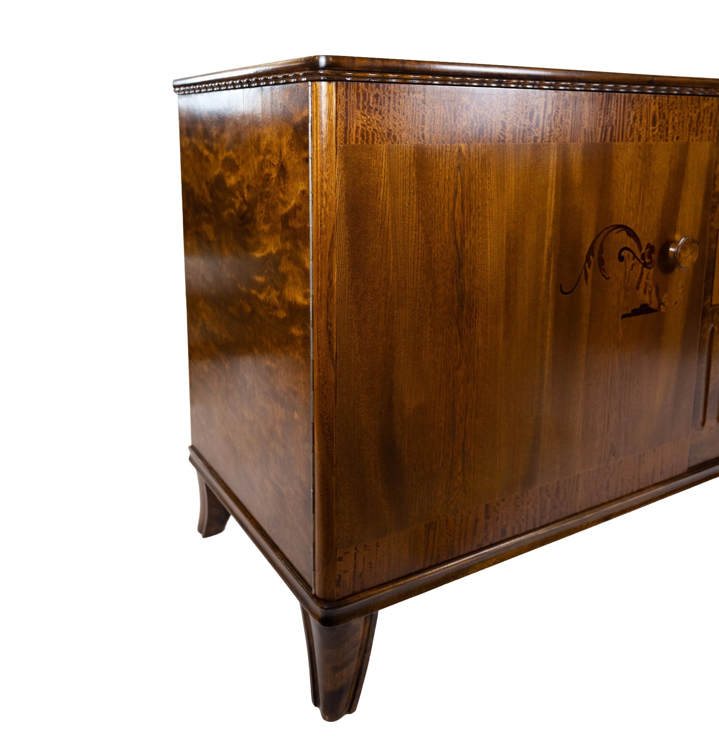 wood buffet foliate details 4.jpg