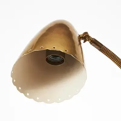 Swedish-Grace-Brass-Table-Lamp-Shade.webp