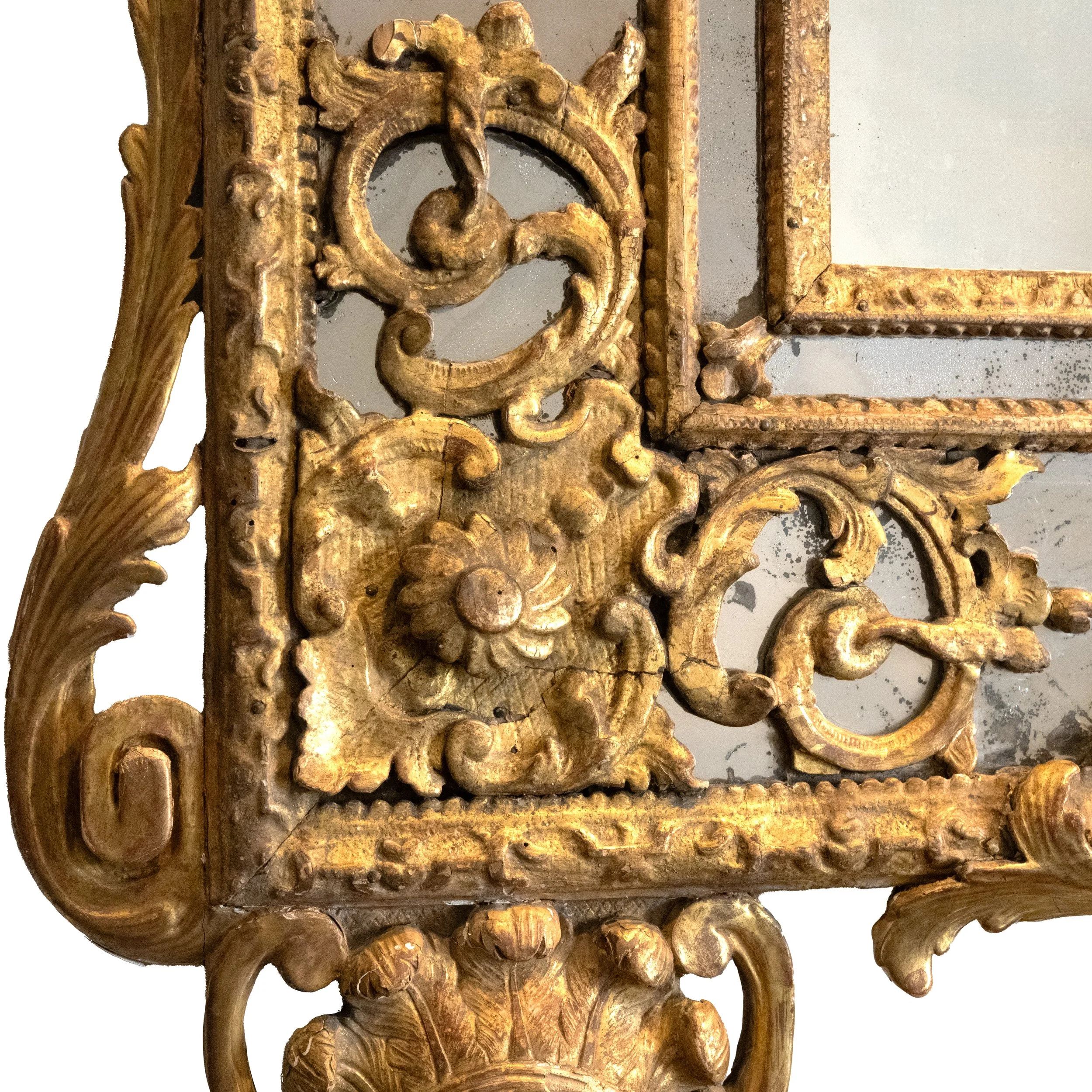 Large-Gold-Antique-Mirror-Bottom-Corner-Detail.jpg