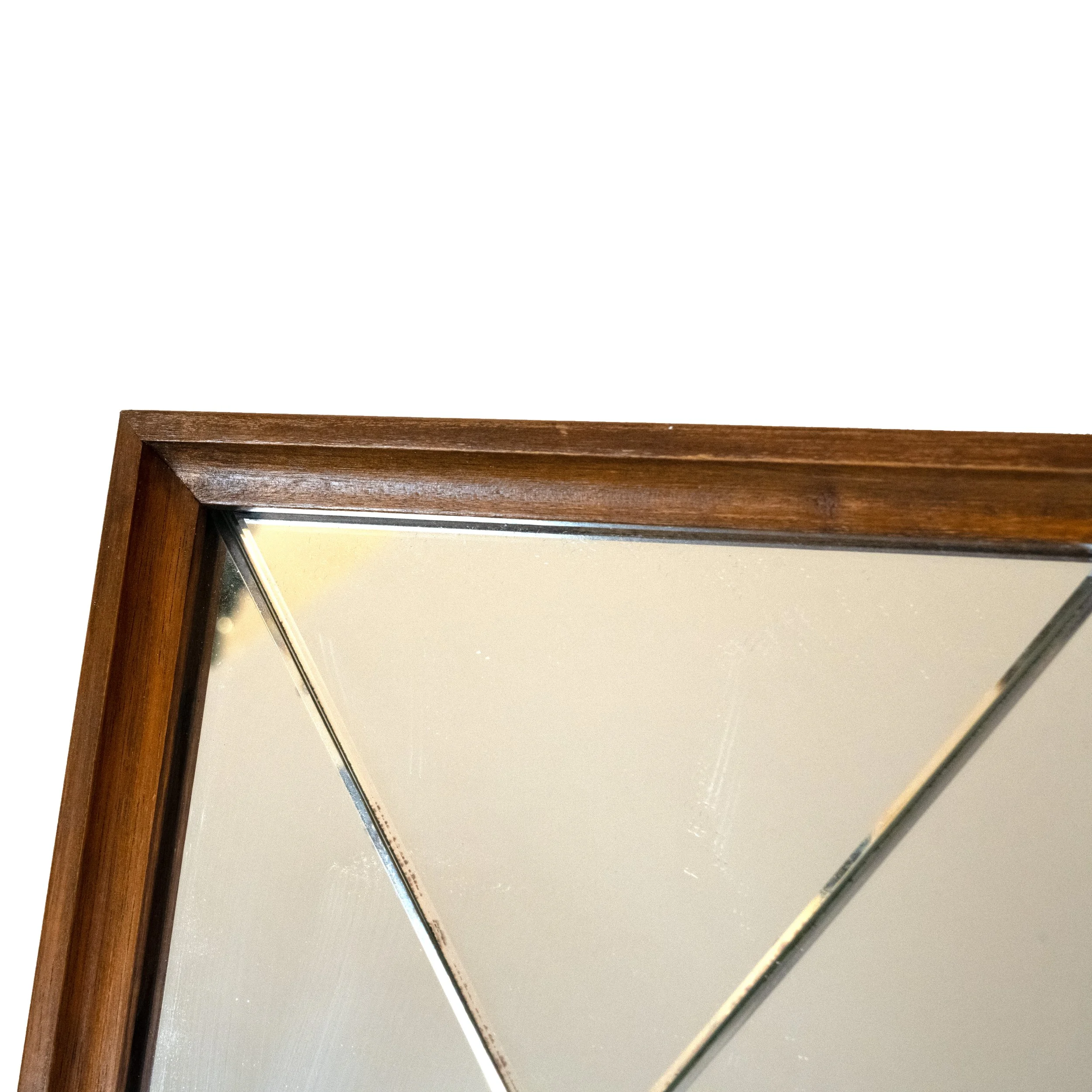 detail-top-corner.jpg