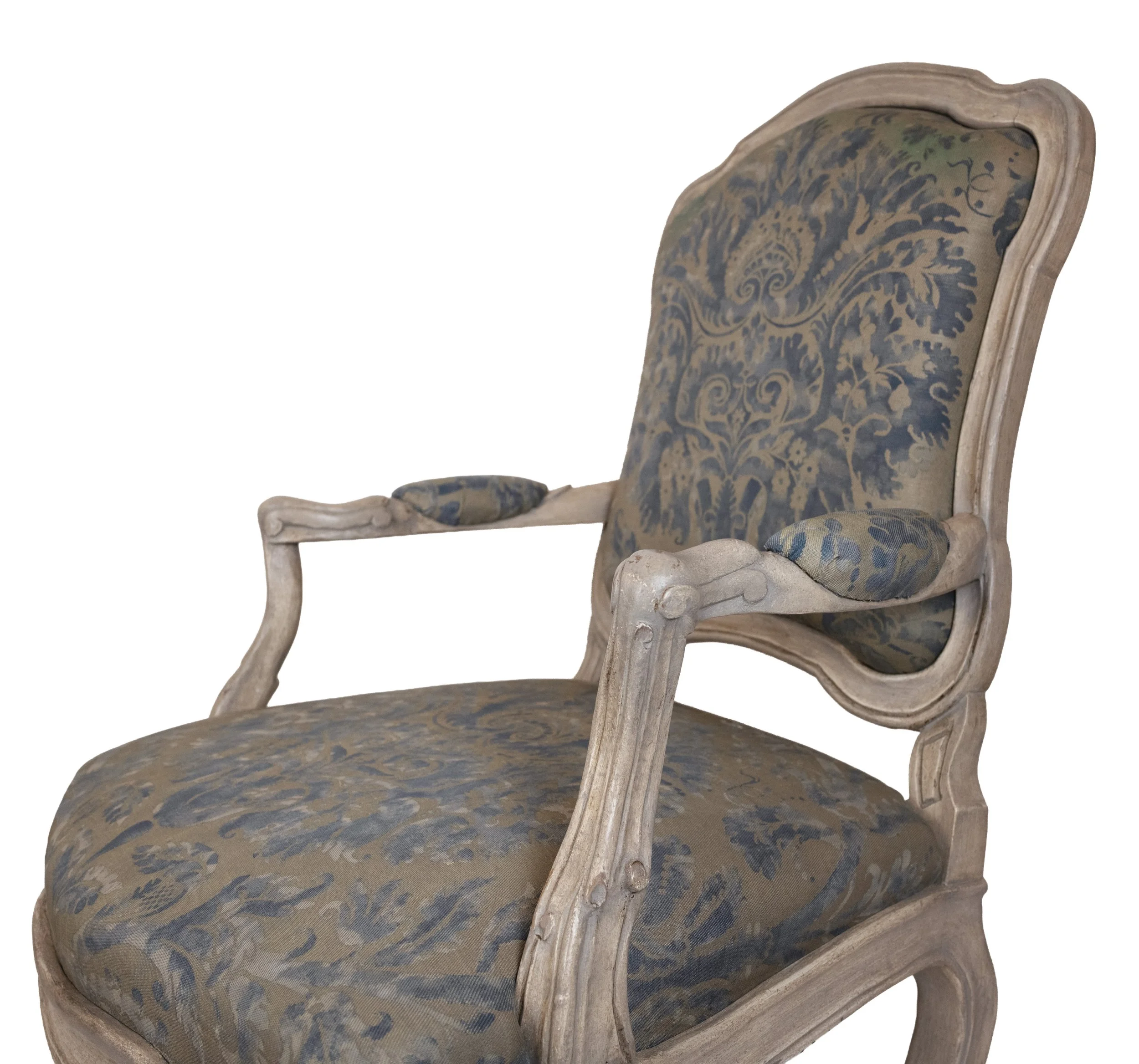 grey fortuny fabric chairs 6.jpg