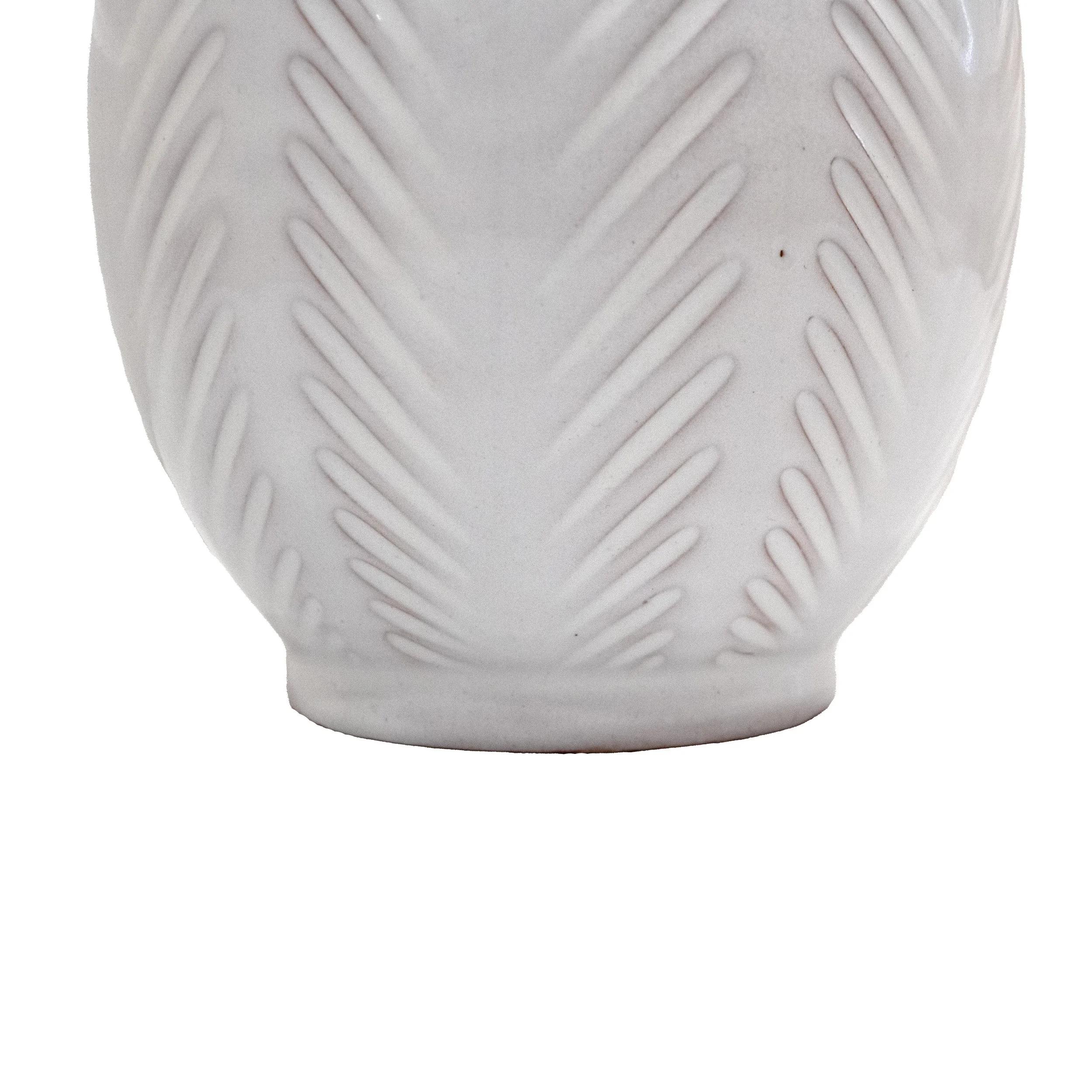 White-Ceramic-Chevron-Lamp-Low-Detail.jpg