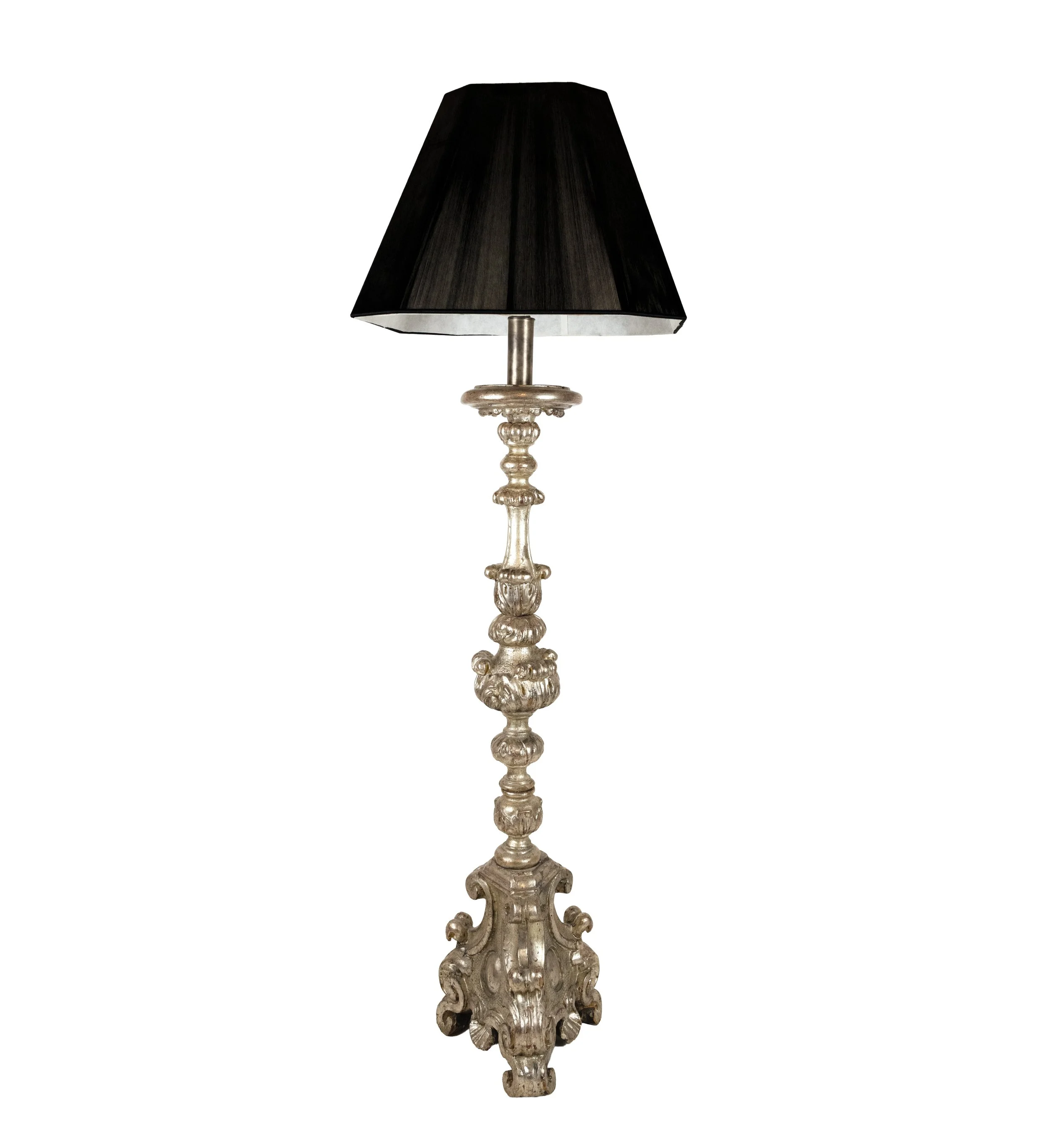 gilded wood carved standng lamp 1.jpg