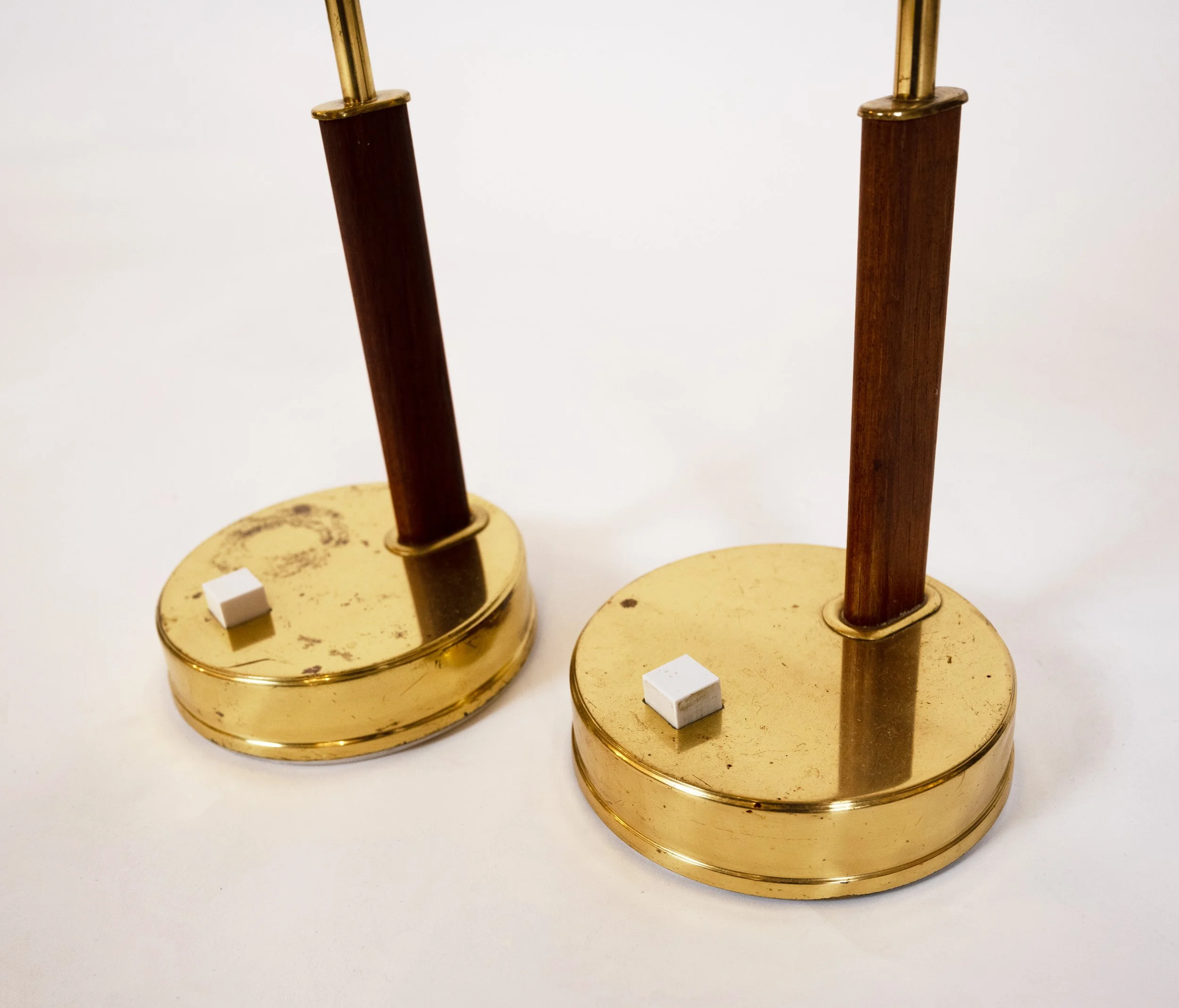 brass table lights 3.jpg