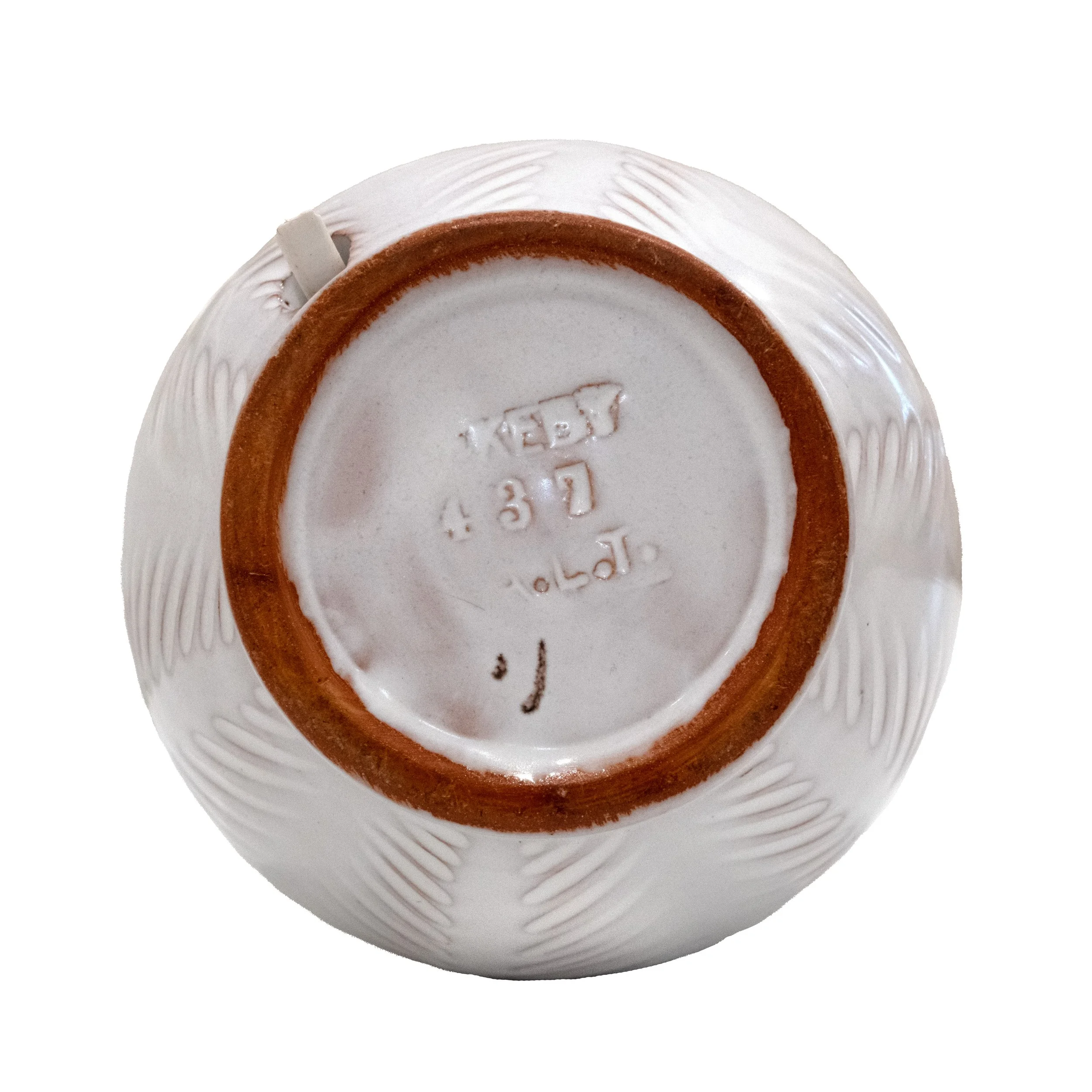 White-Ceramic-Chevron-Lamp-Bottom.jpg