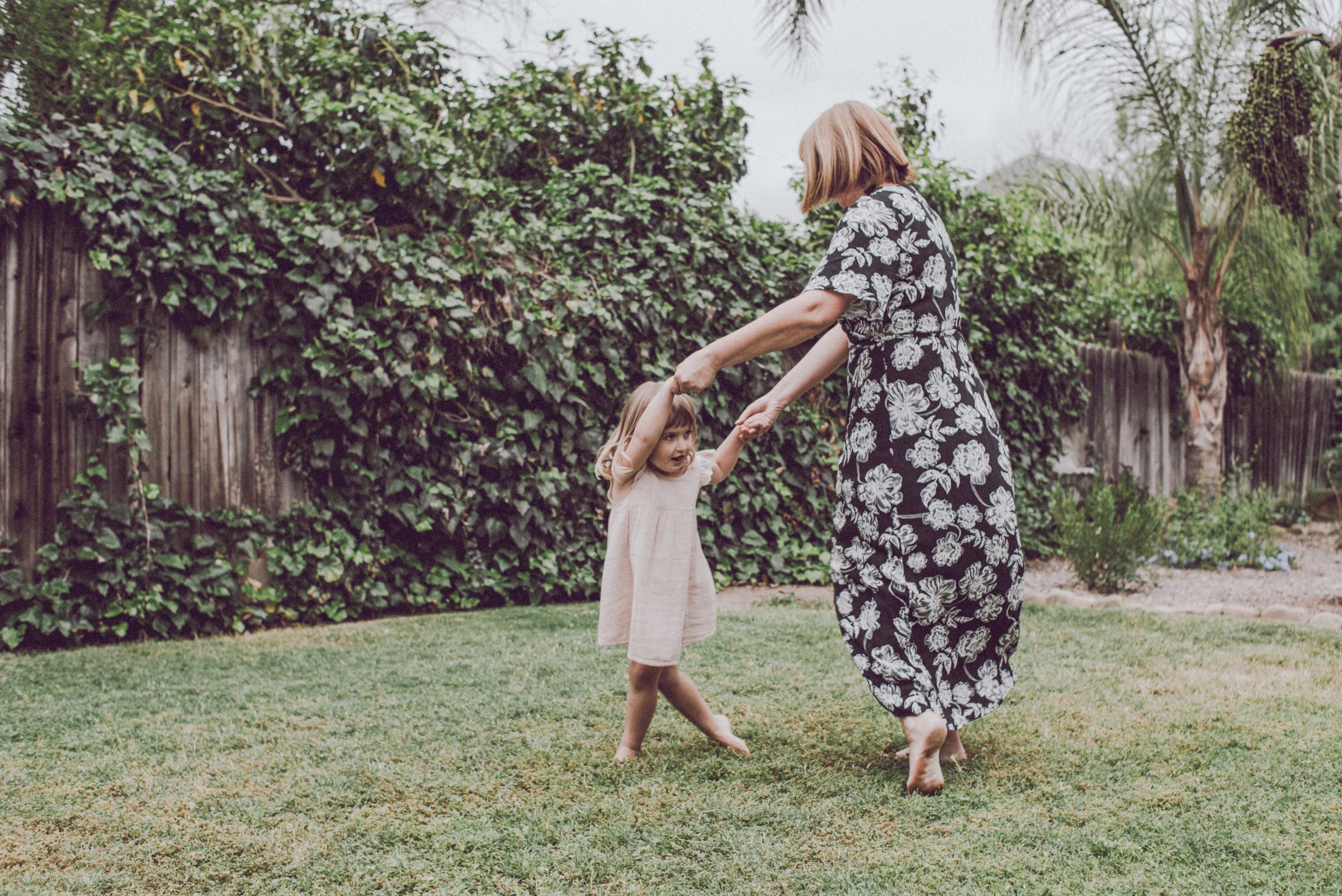 lizfish-familyvideoportraits-ojai5.jpg