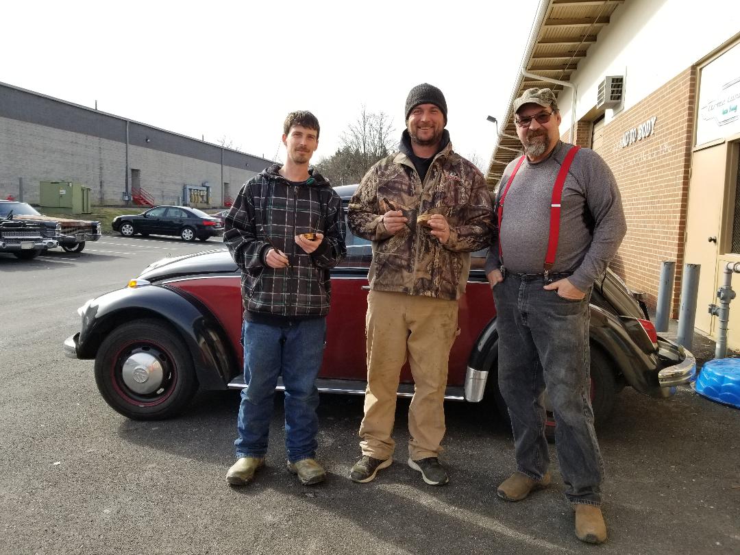 Bowteck 37 and a friend stopped by to pick up some calls for the season