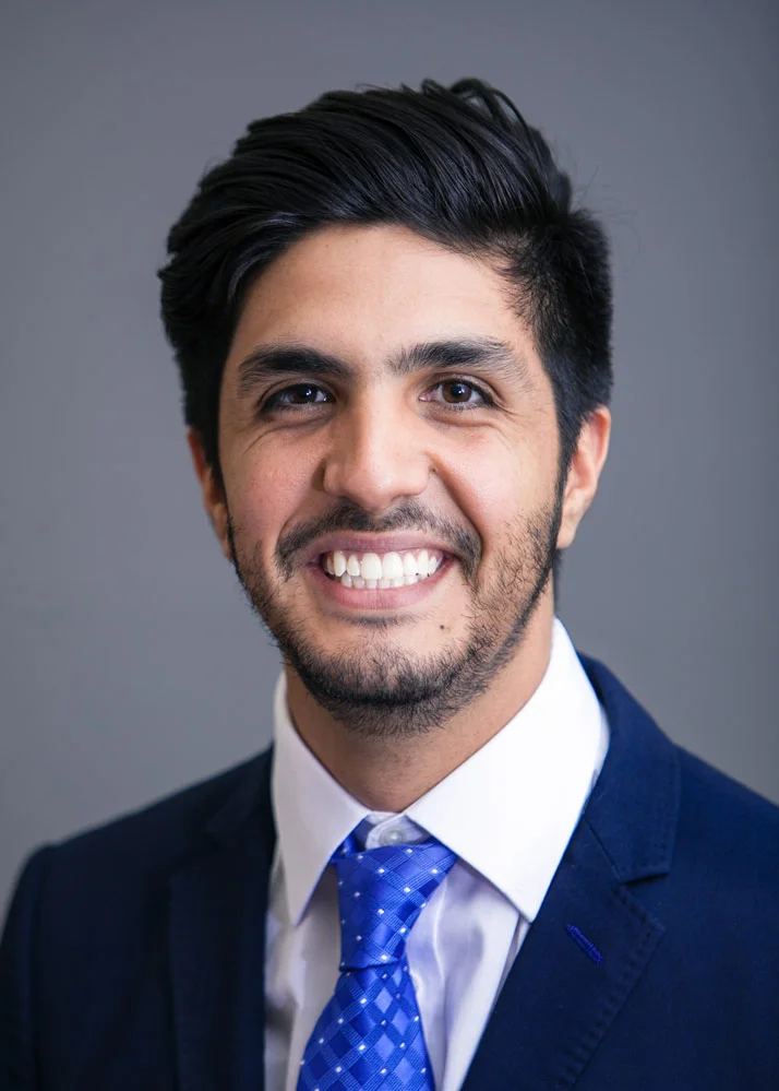 patricio-vargas-studio-headshot-photography-jacksonville-fl.jpg