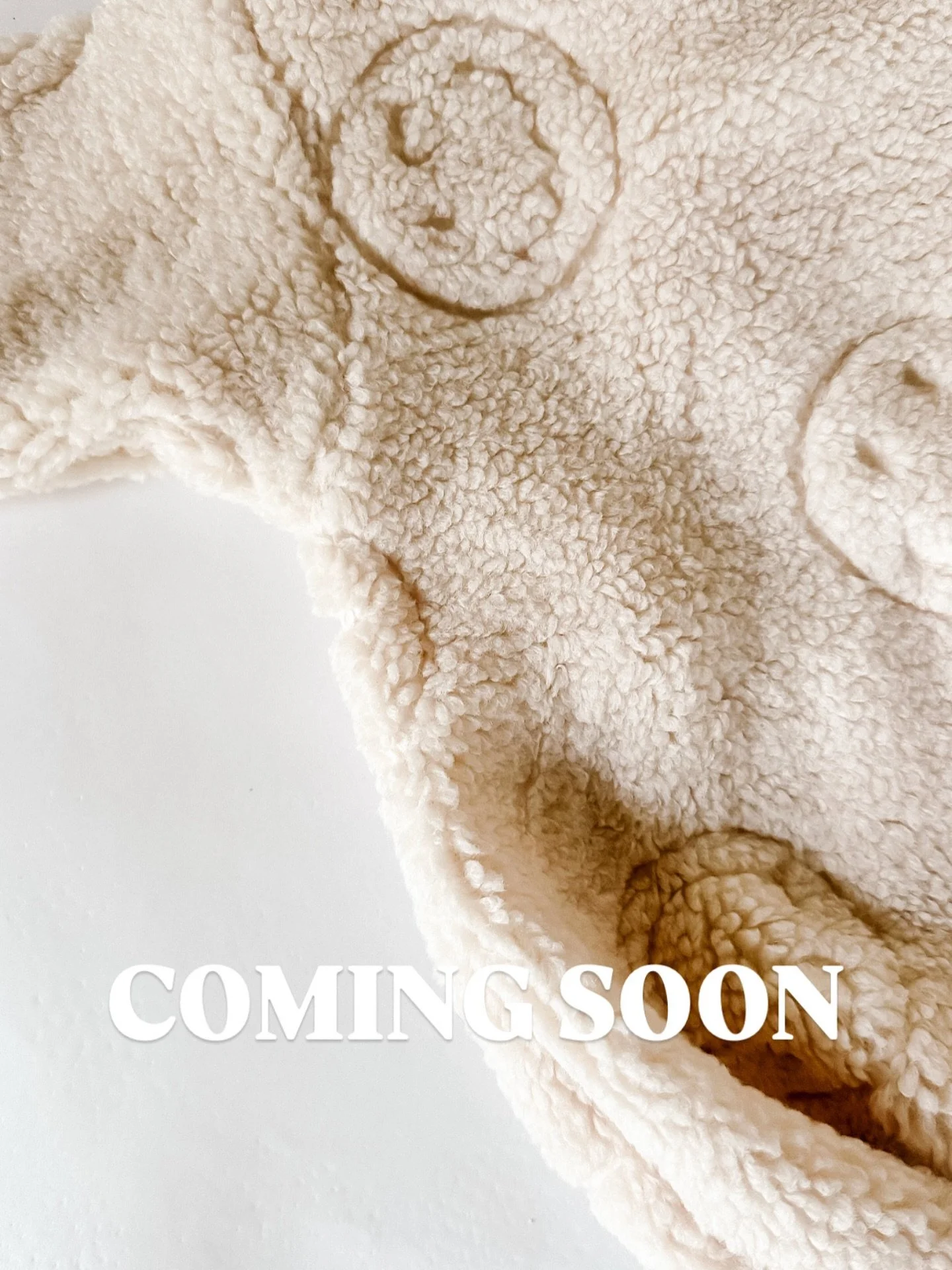 Set your alarms: Thursday 9/18 11AM

Sizes 0-3 Months to 18/24 Months