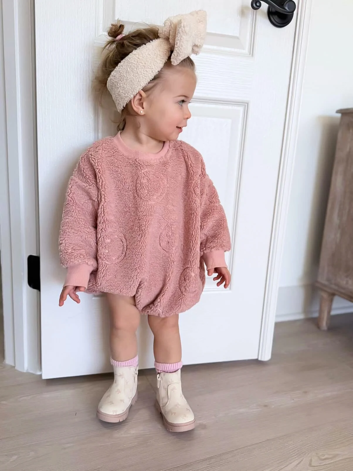 Totally been scratching my head wondering why these haven't sold better, they're amazing! Turns out I forgot to list them... Oops! 

Your gain, my loss - just put them on sale for $15