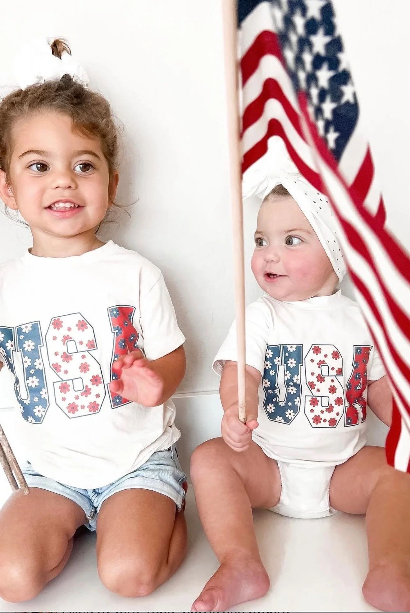 USA (flowers) Tee