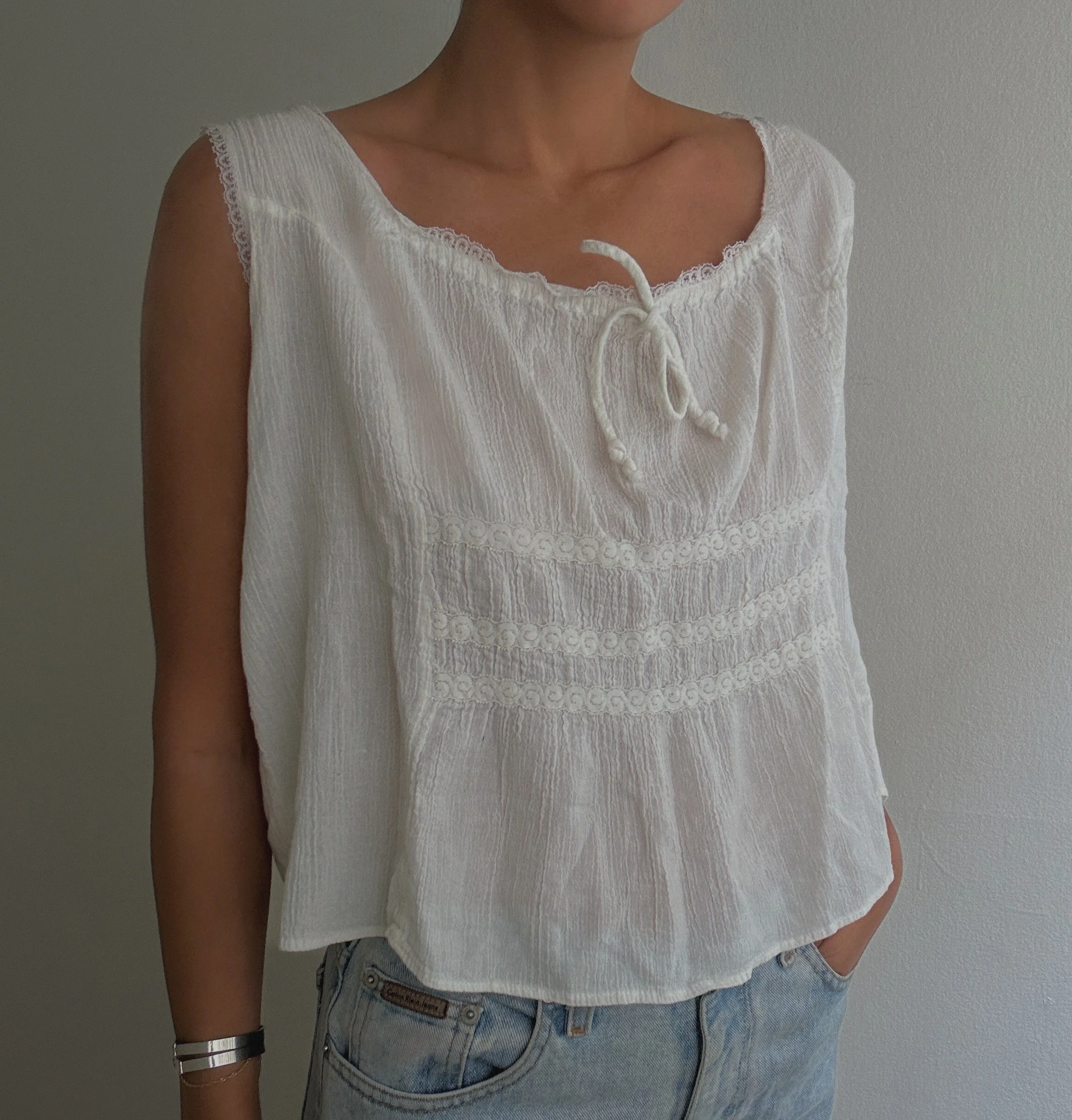 Vintage Prairie White Tank