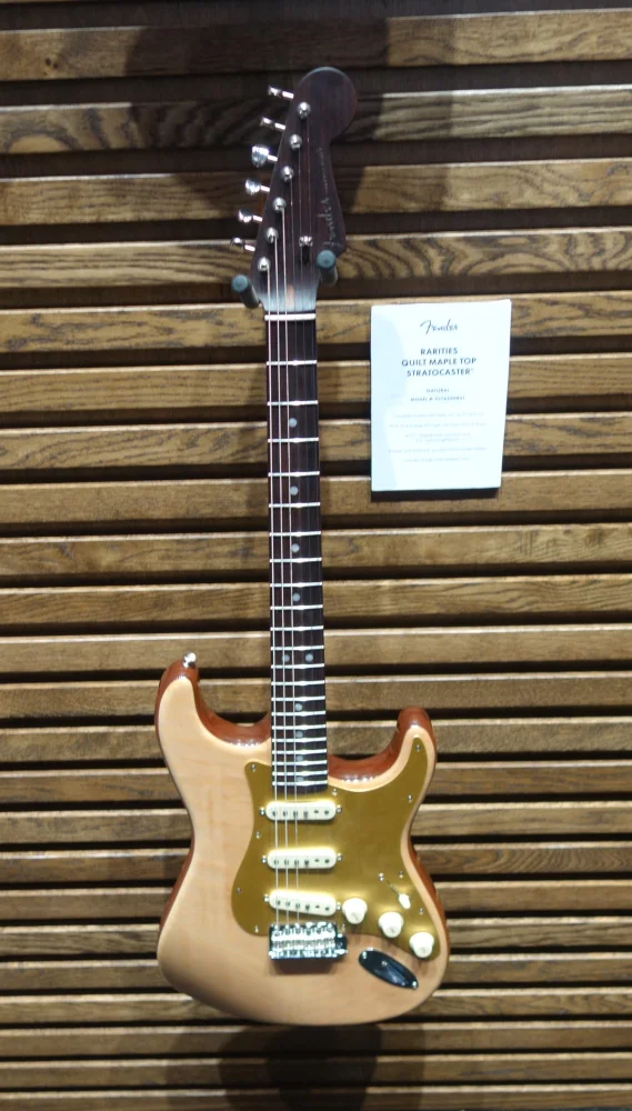 Fender Custom S.JPG