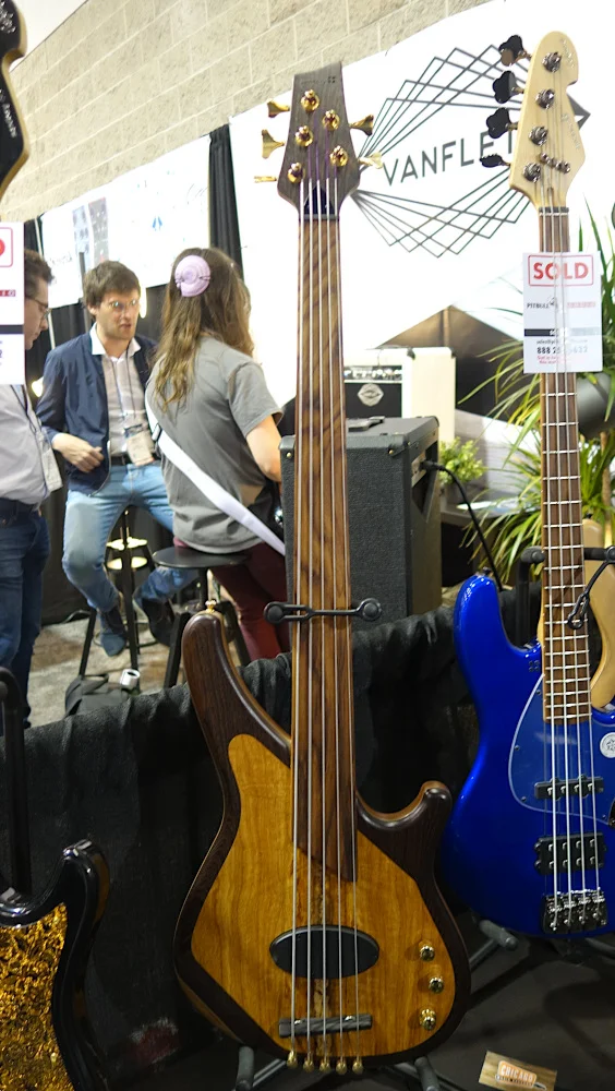 CustomBass offset.JPG