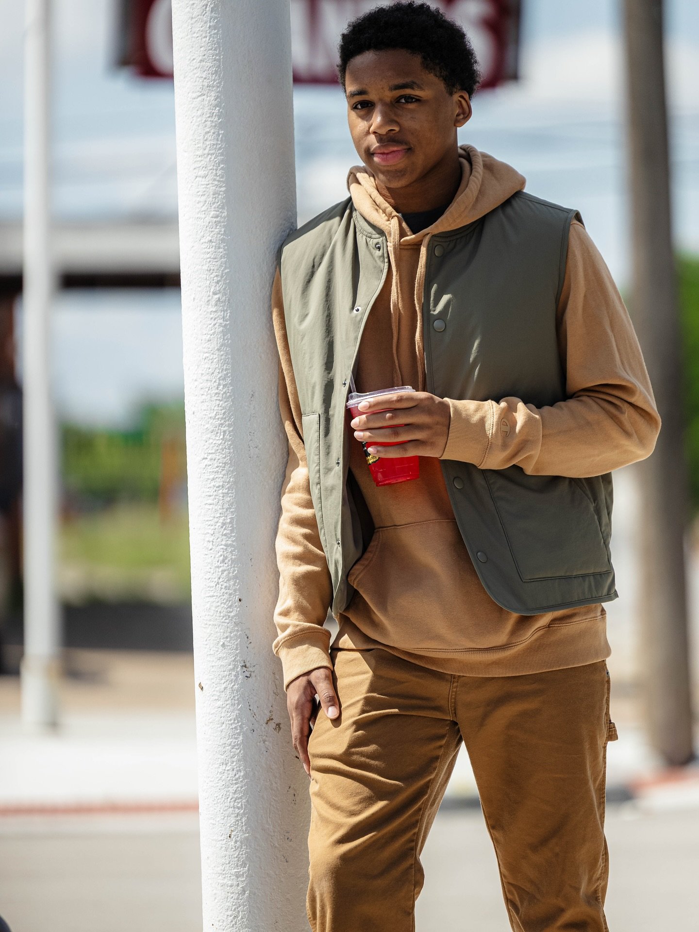 Wearing hoodies and drinking Lemonade is top tier Gen Z behavior. We don&rsquo;t mind. We will keep serving up good Lemonade🍋. Try it with one of our syrups:
Blueberry 🫐 
Cherry 🍒 
Peach 🍑