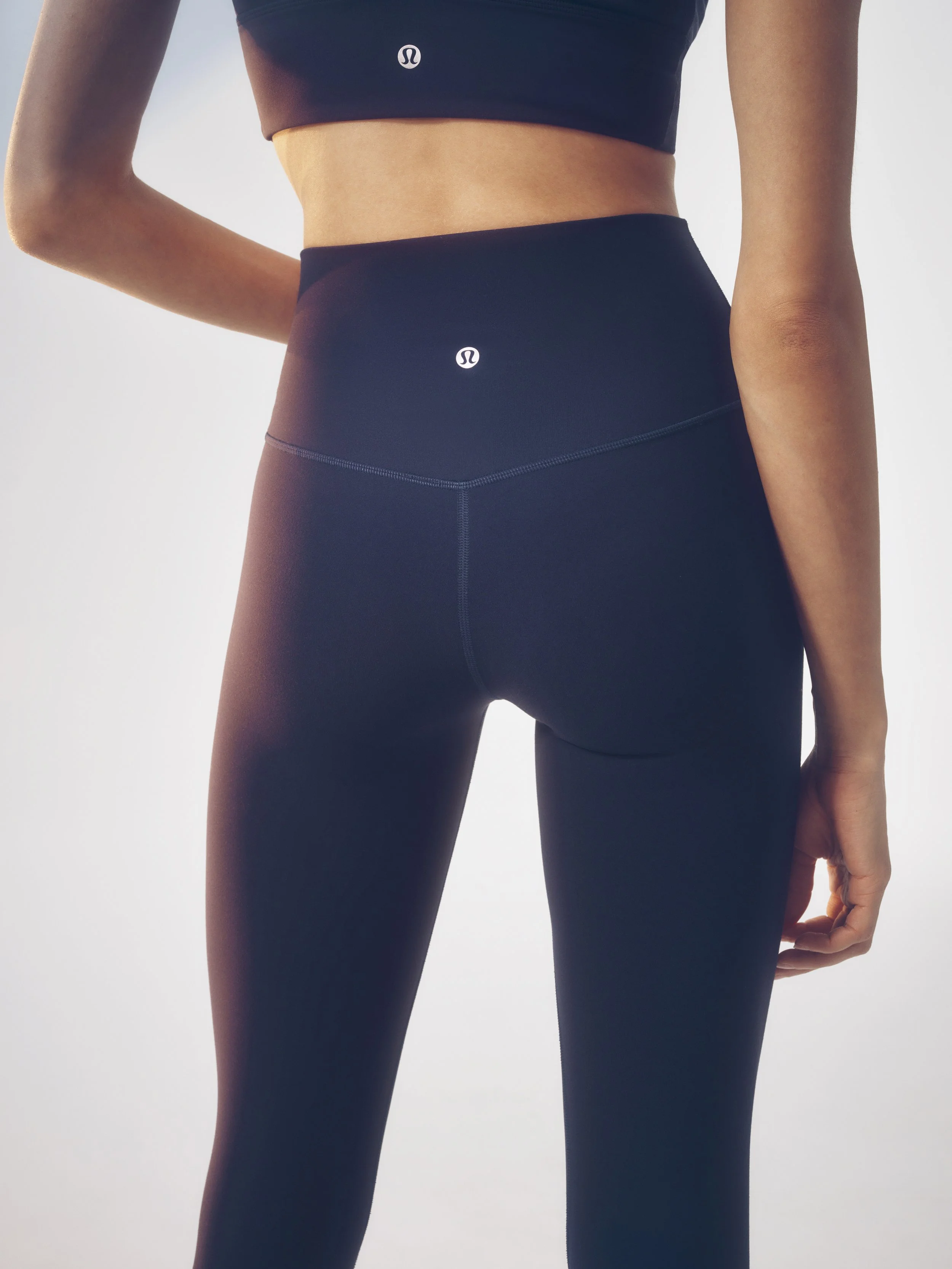 Aliya_CAROUSEL-LOOK-2-ALIGN-HIGH-RISE-PANT-25-0298.jpg