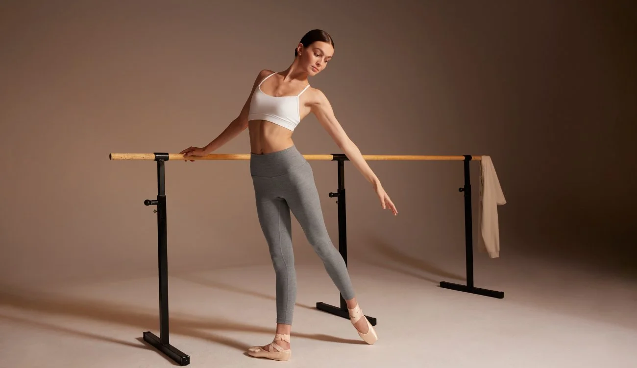 NA_Aug23_Wk4_W_Q3Leggings_ePDP_Promo_M_Align_650x376.jpg