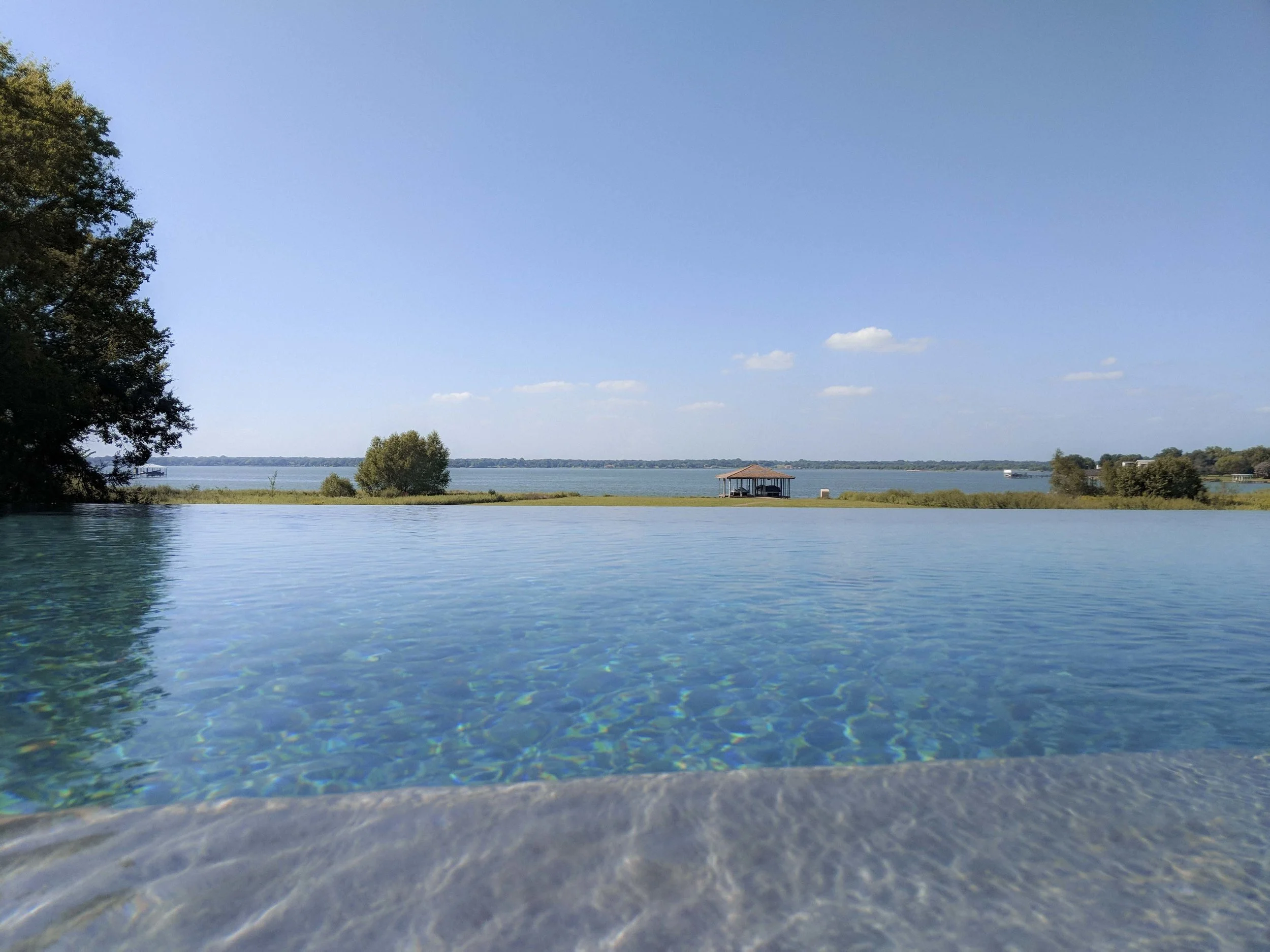 clubhouse-infinity-pool.jpg