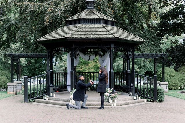 Shabnam &amp; Arvind making things official 🔔🔔🔔 planned by our @madamechild #luxeproposals 📷 @amyteixeira