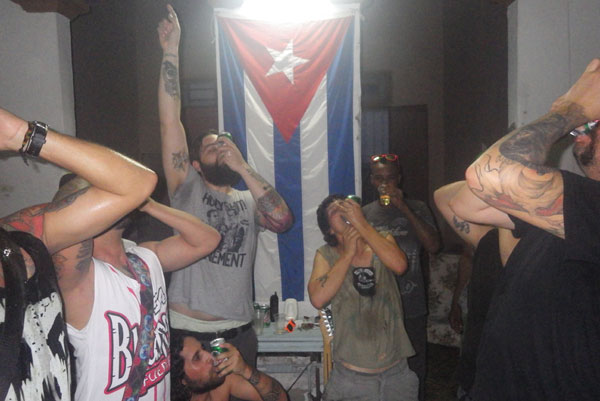 Sheri Barclay | Hosers in Cuba