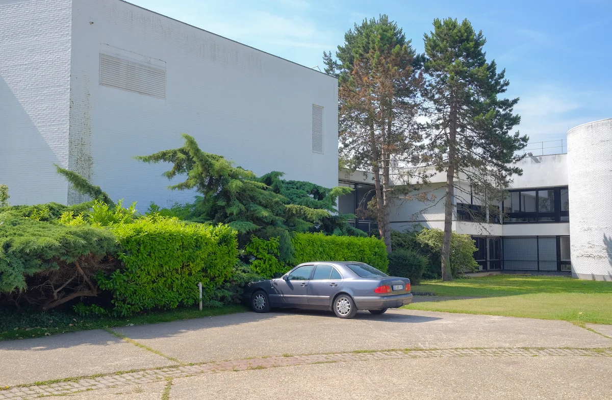 Incubator 10.jpg