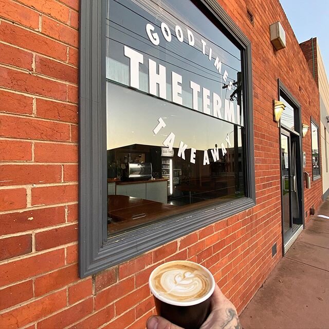 good morning shepparton / we are open til 10am for takeaway coffee &amp; brekkie then again from 5pm for takeaway dinner &amp; drinks 🖤