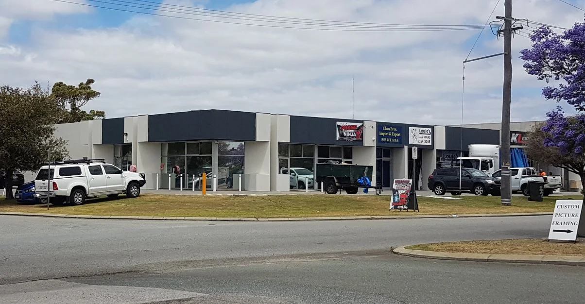 Bulkheads & rendering completed Kembla Way II.JPG