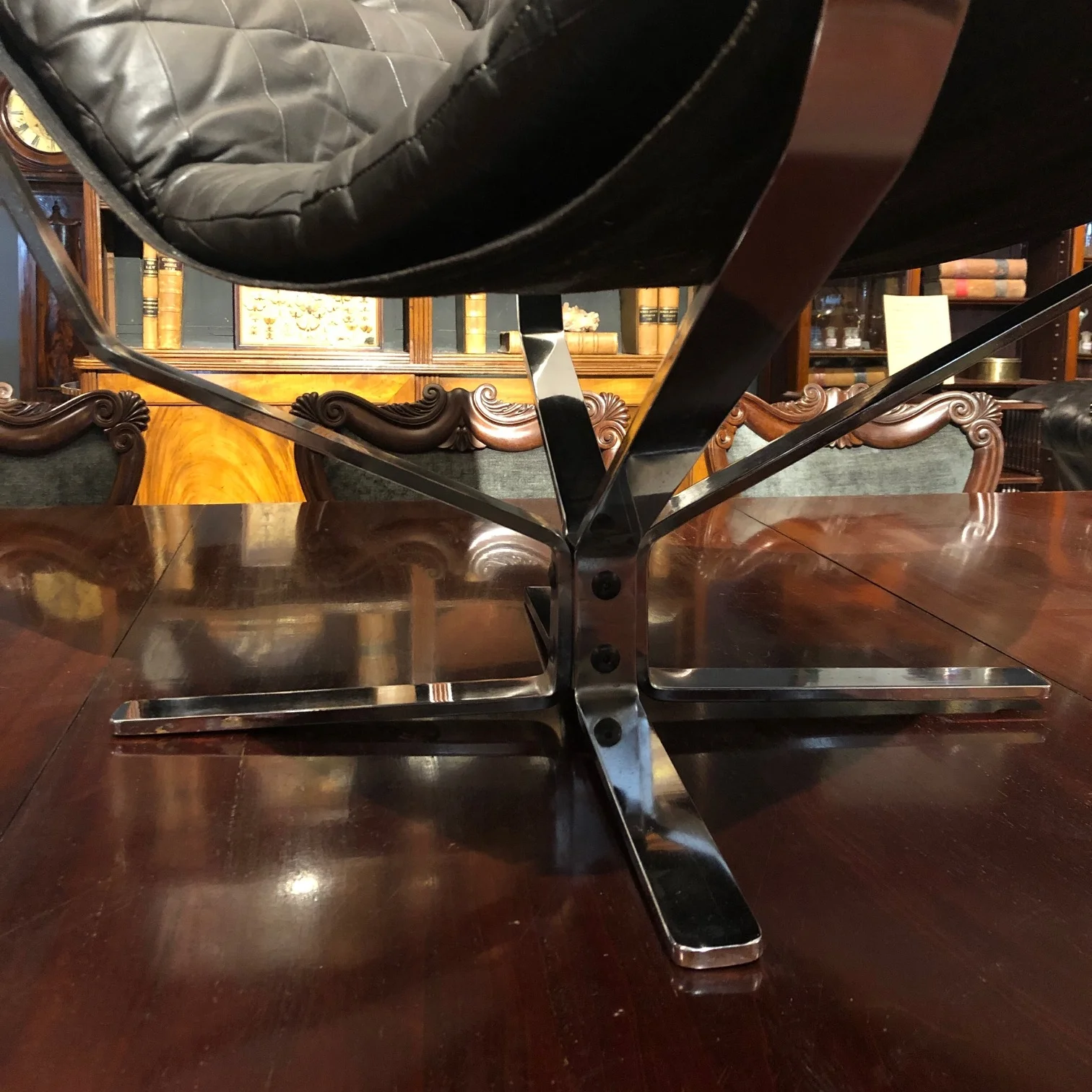 danish falcon style leather chair