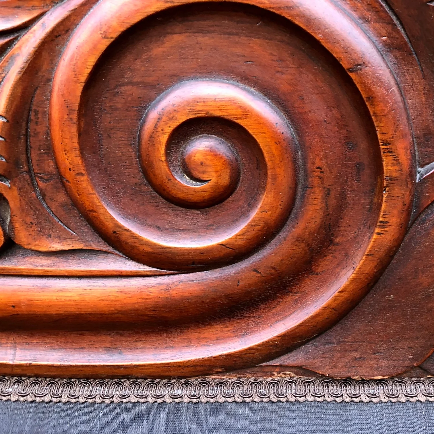 tasmanian colonial cedar and blackwood double-ended couch, thomas hope style back