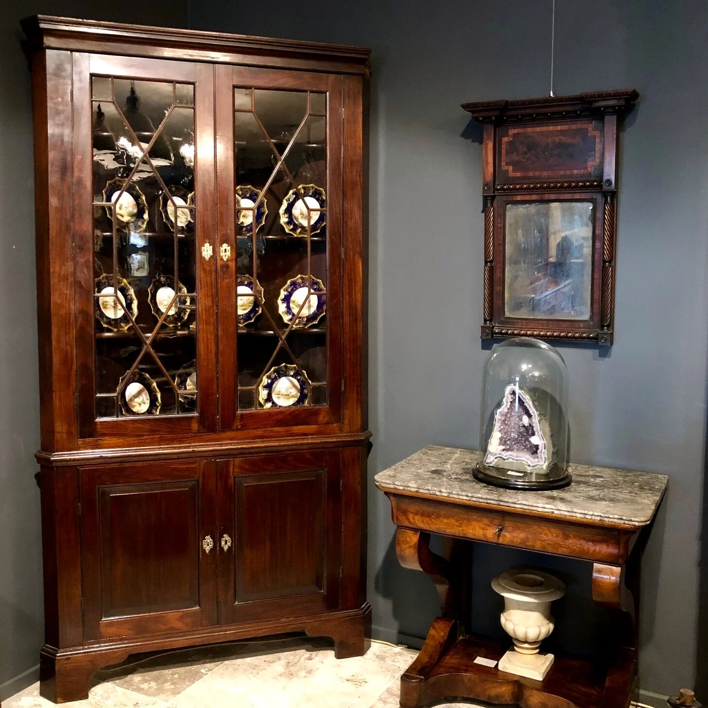 Late 18th century English Georgian glazed top corner cabinet, circa 1780.