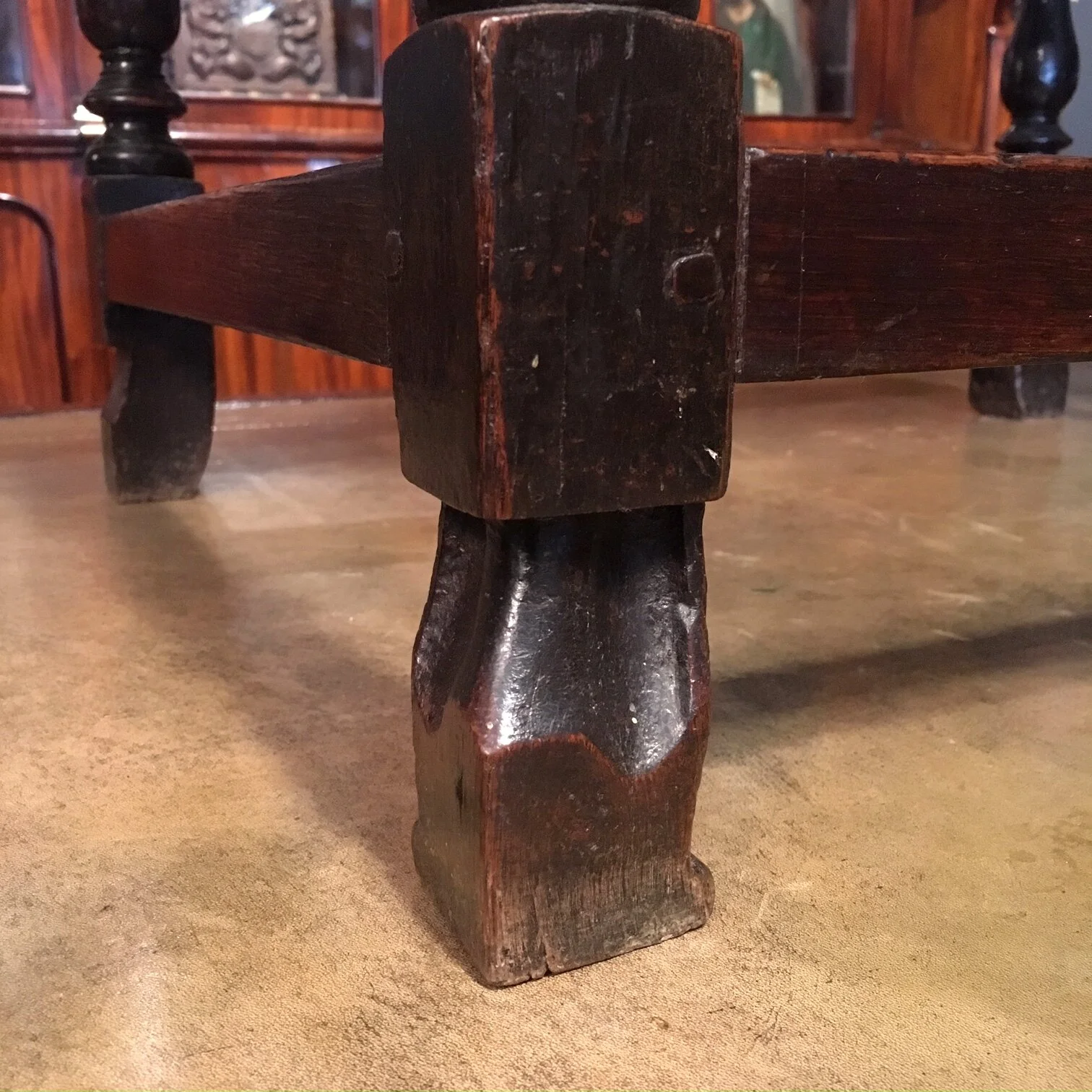 Mid 18th century English oak side table, circa 1740-60 antique