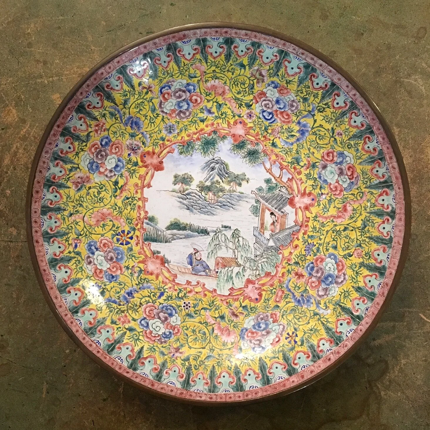 Chinese enamel decorated plate, Cantonese circa 1900-20 antique