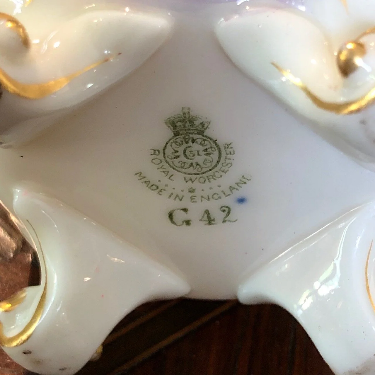 royal-worcester-harry-davis-vase 2.jpg