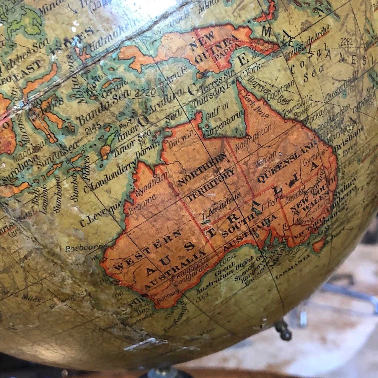 Antique-world-terrestrial-globe-2.jpg