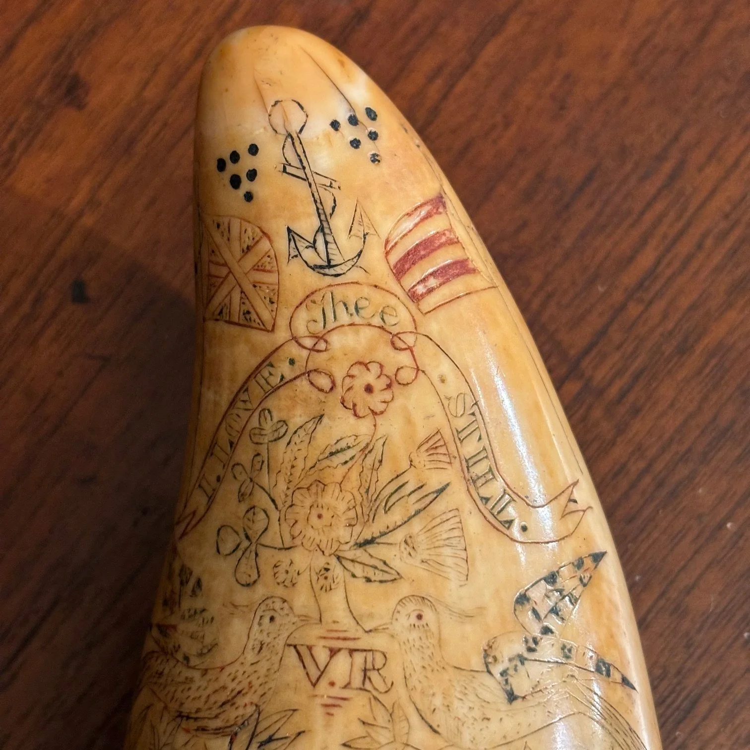 Rare-antique-19th-century-American-scrimshaw-whales-teeth-4.jpg