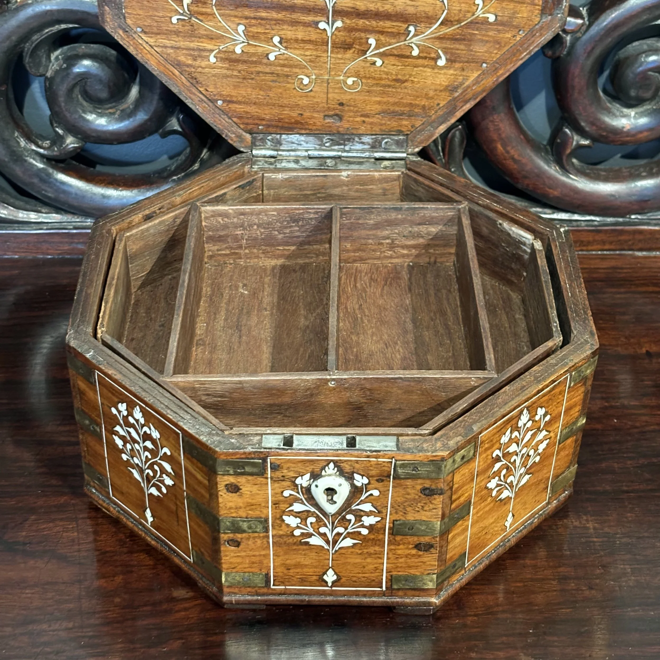 Antique-anglo-indian-inlaid-box-1.jpeg