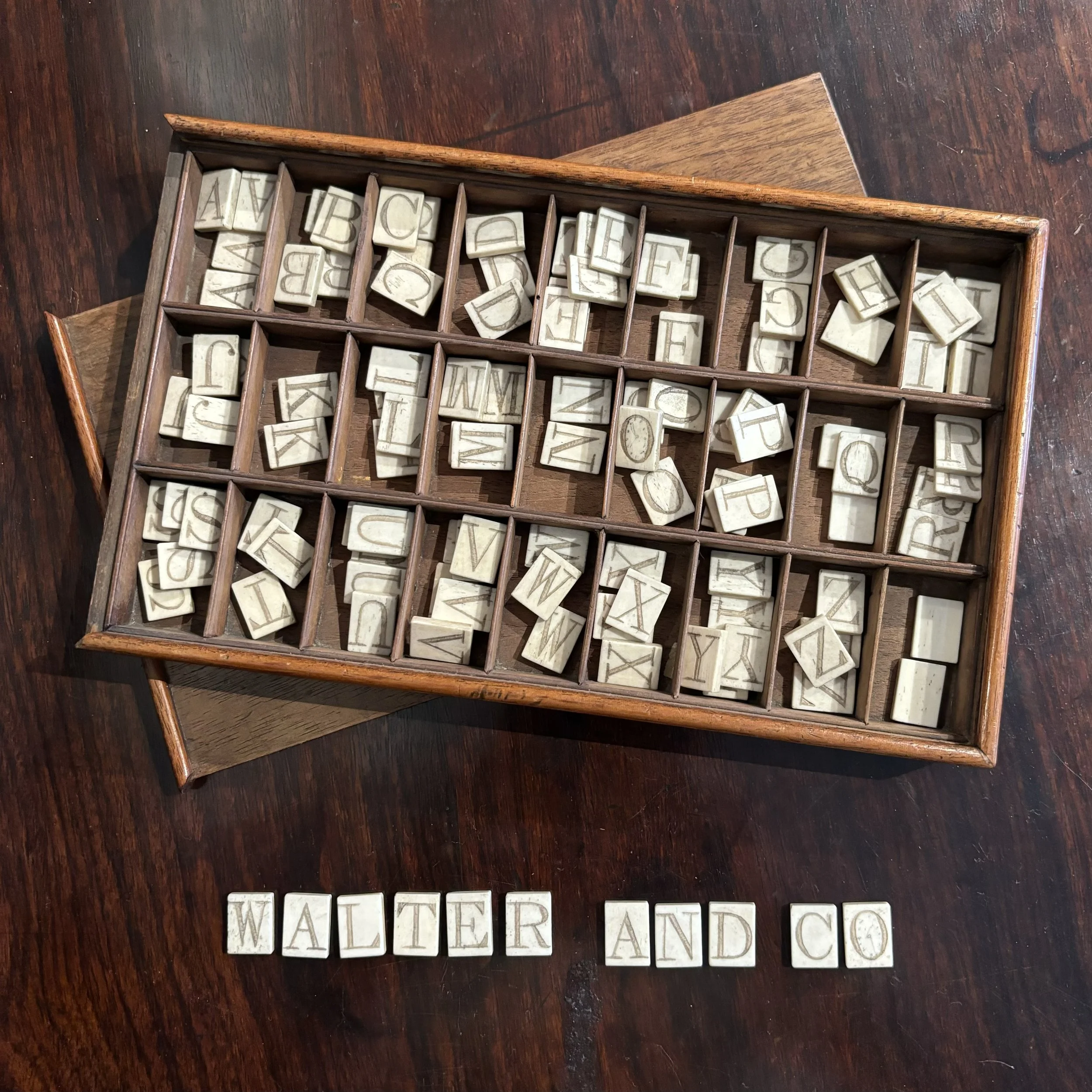 Antique-English-bone-spelling-alphabet-mahogany- boxed-set-2.jpeg