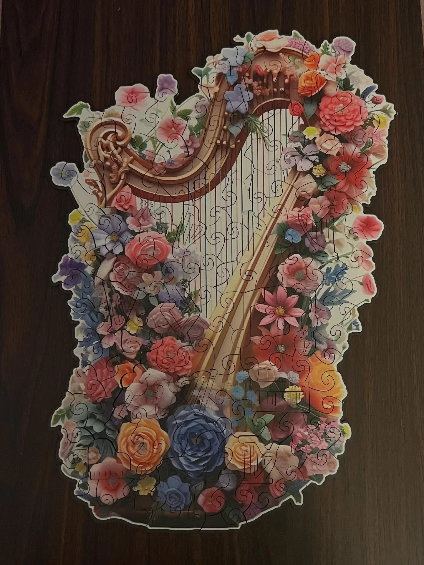 Puzzle time! 🧩🎶🪉✨
This adorable wooden puzzle was part of a raffle from the harp retreat this summer. I picked this out for a student that had to leave early and she was kind enough to let me have some fun before handing it over.