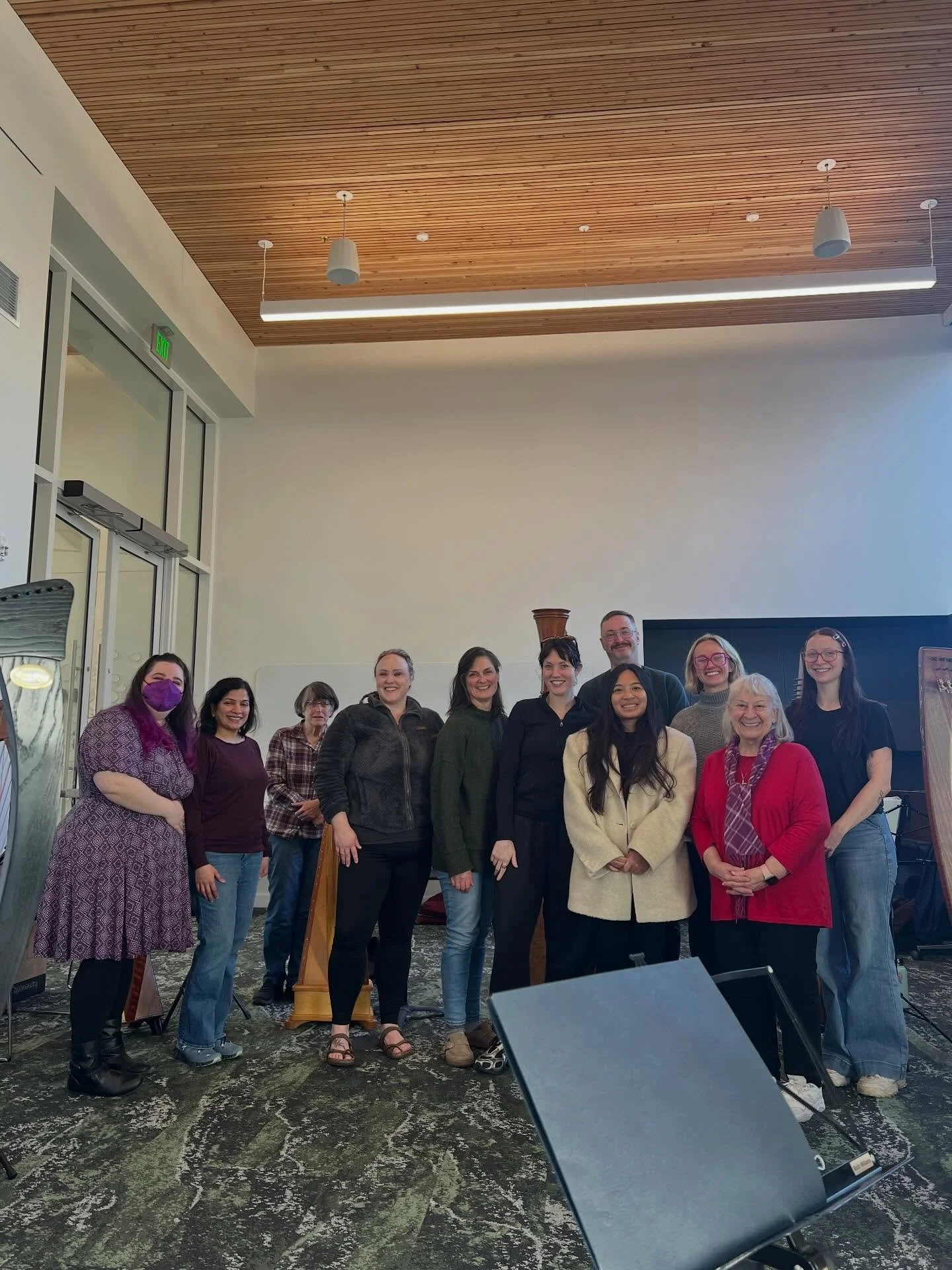 Successful first meeting of the Milwaukie Harp Circle! Huge thank you to all my students who attended and bravely performed solos. We even got a chance to play an ensemble piece and learn about improv and lead sheets! 
Thank you so much Oak Lodge Lib