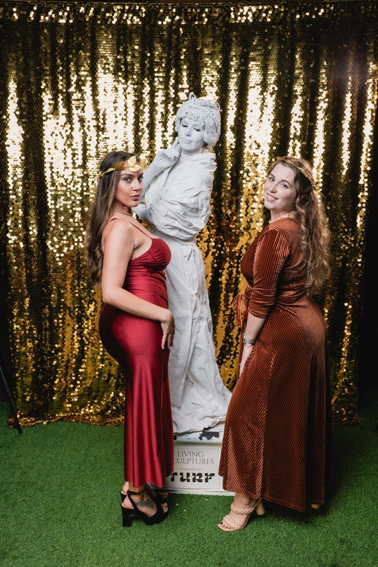 Dressed-1340685.jpg