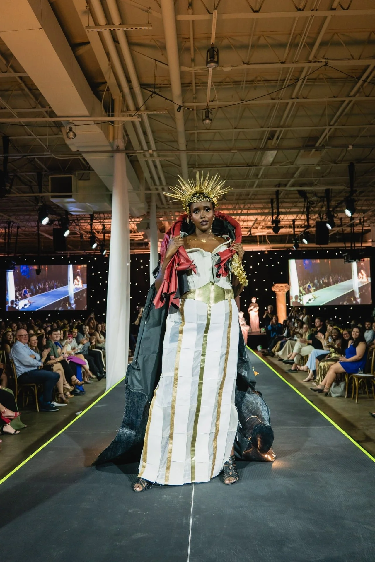 Dressed-1340830.jpg